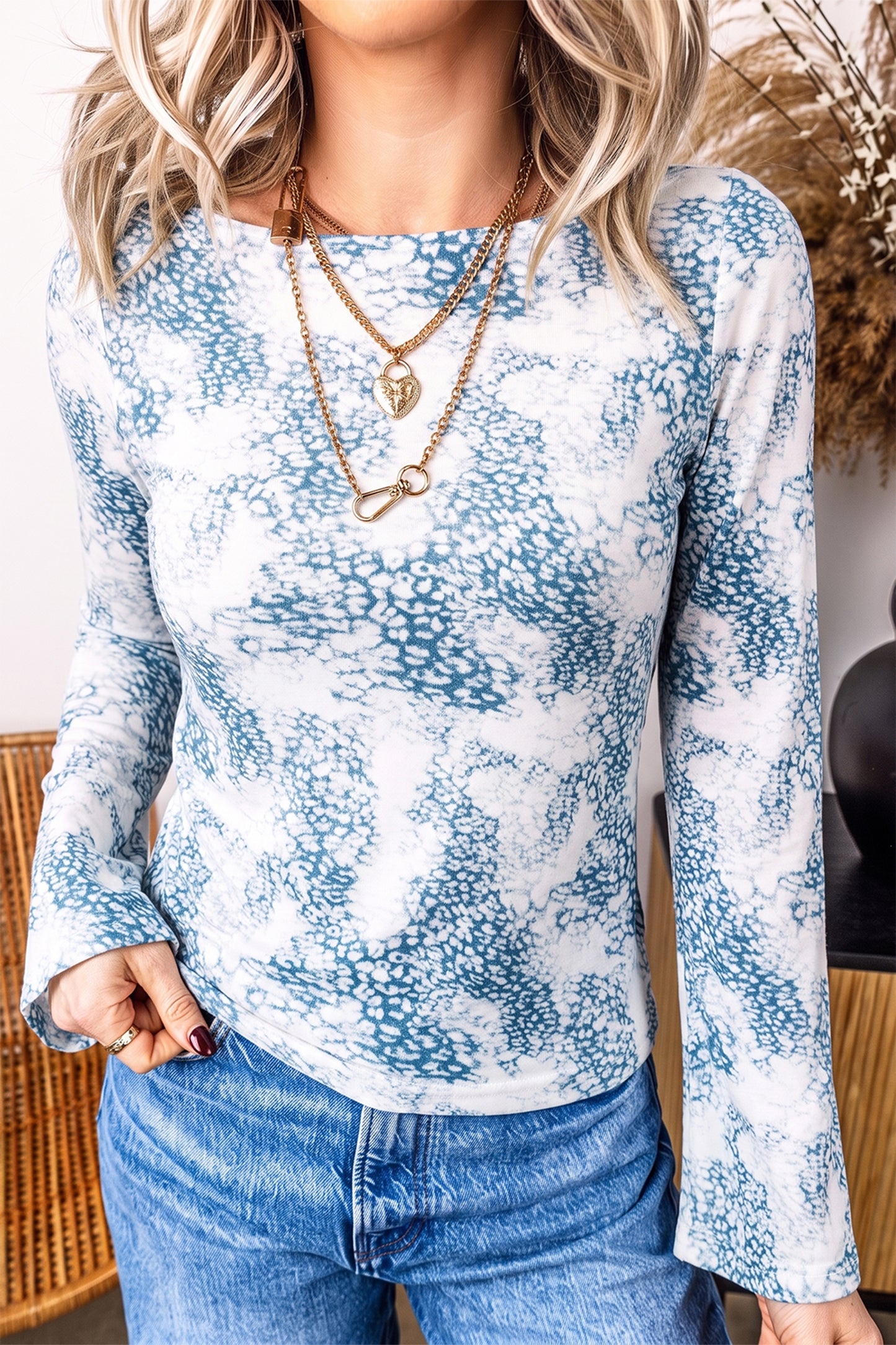 Sky Blue Long Sleeve Leopard Print Round Neck Sheath Top