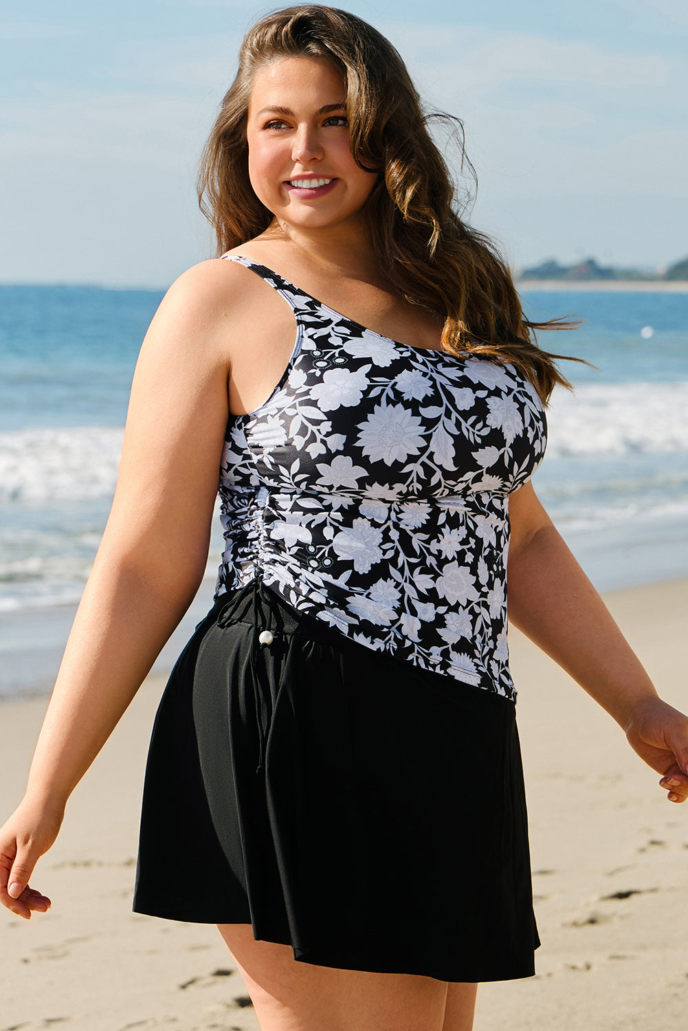 Black Plus Size Printed Square Neck Drawstring Ruffled Tankini Set-Plus Size/Plus Size Swimwear-[Adult]-[Female]-2022 Online Blue Zone Planet