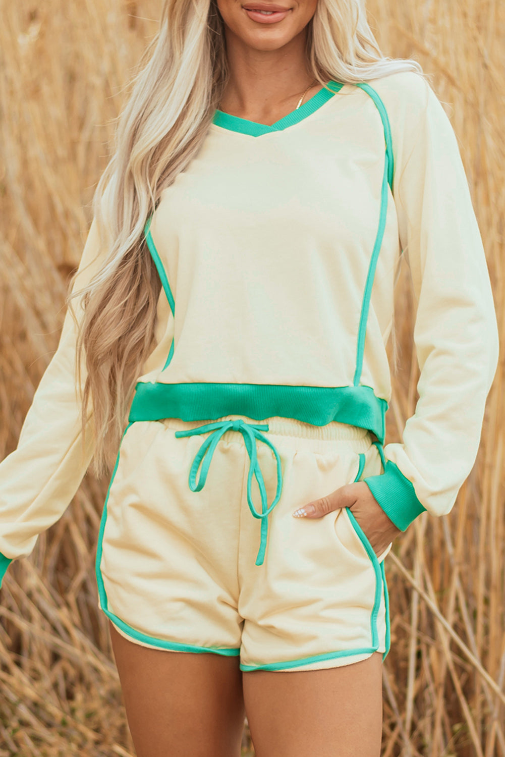 White Contrast Trim Colorblock Long Sleeve Pullover and Drawstring Shorts 2pcs Outfit-Two Piece Sets/Short Sets-[Adult]-[Female]-2022 Online Blue Zone Planet