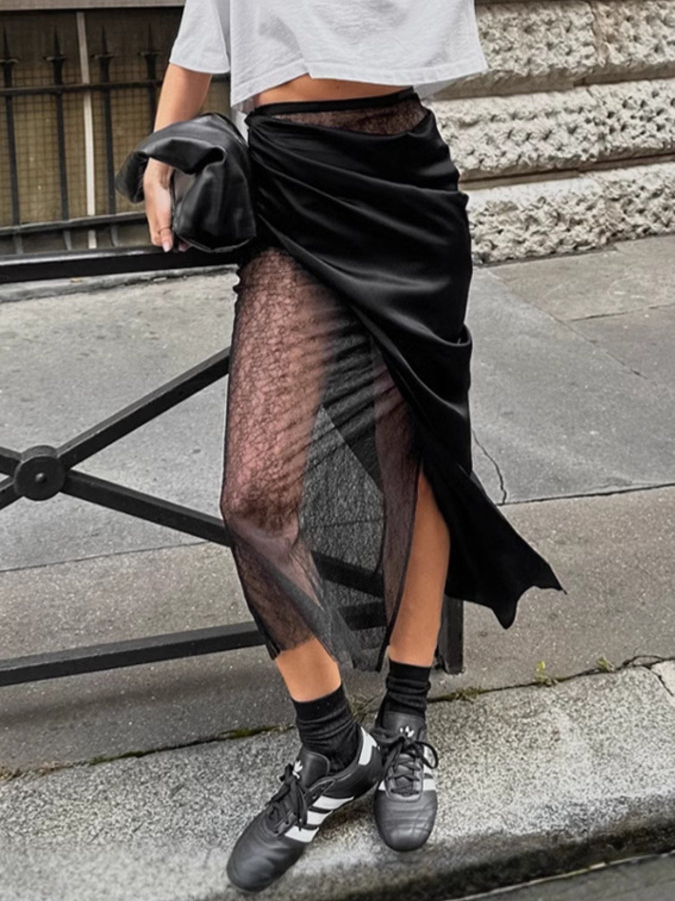 51cce2f97310441489217981661d2d67-Max