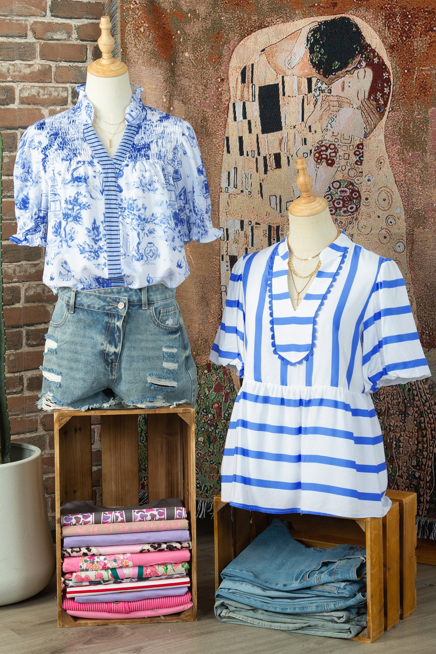 Blue Wild Animal Paradise Striped Detail V Neck Blouse-Tops/Blouses & Shirts-[Adult]-[Female]-2022 Online Blue Zone Planet
