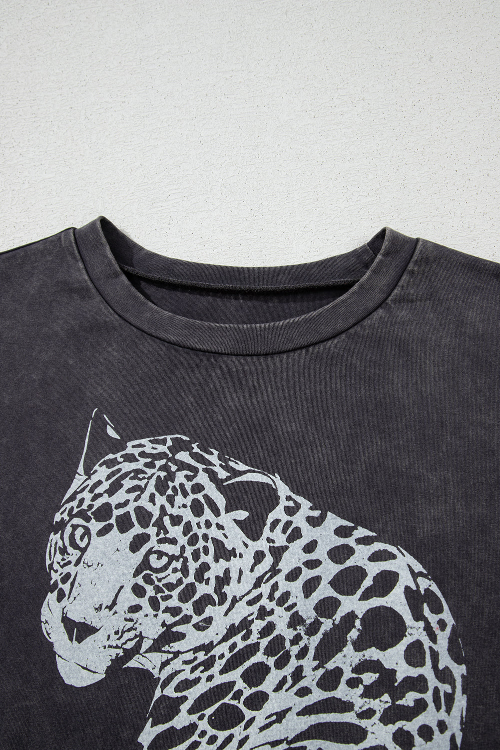 Medium Grey Vintage Cheetah Printed Mineral Wash Graphic Tee-Tops/Tops & Tees-[Adult]-[Female]-2022 Online Blue Zone Planet