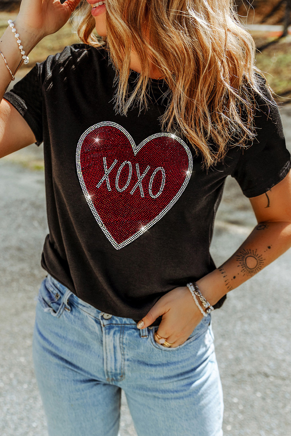 Black Rhinestone Xoxo Heart Graphic Crewneck Tee-Graphic/Graphic Tees-[Adult]-[Female]-2022 Online Blue Zone Planet