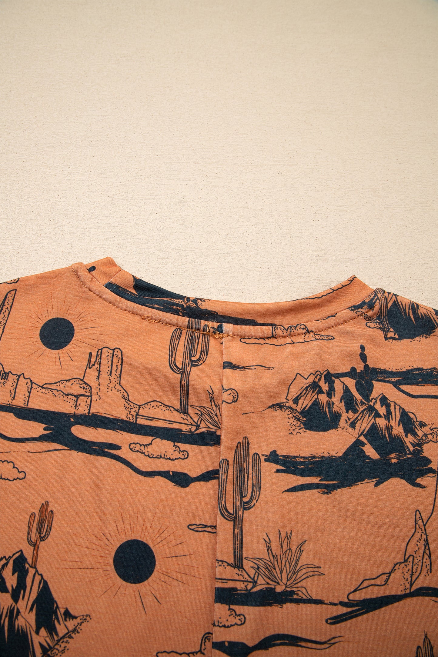Chestnut Desert Sand Print Short Sleeve Knit Top-Tops/Tops & Tees-[Adult]-[Female]-2022 Online Blue Zone Planet