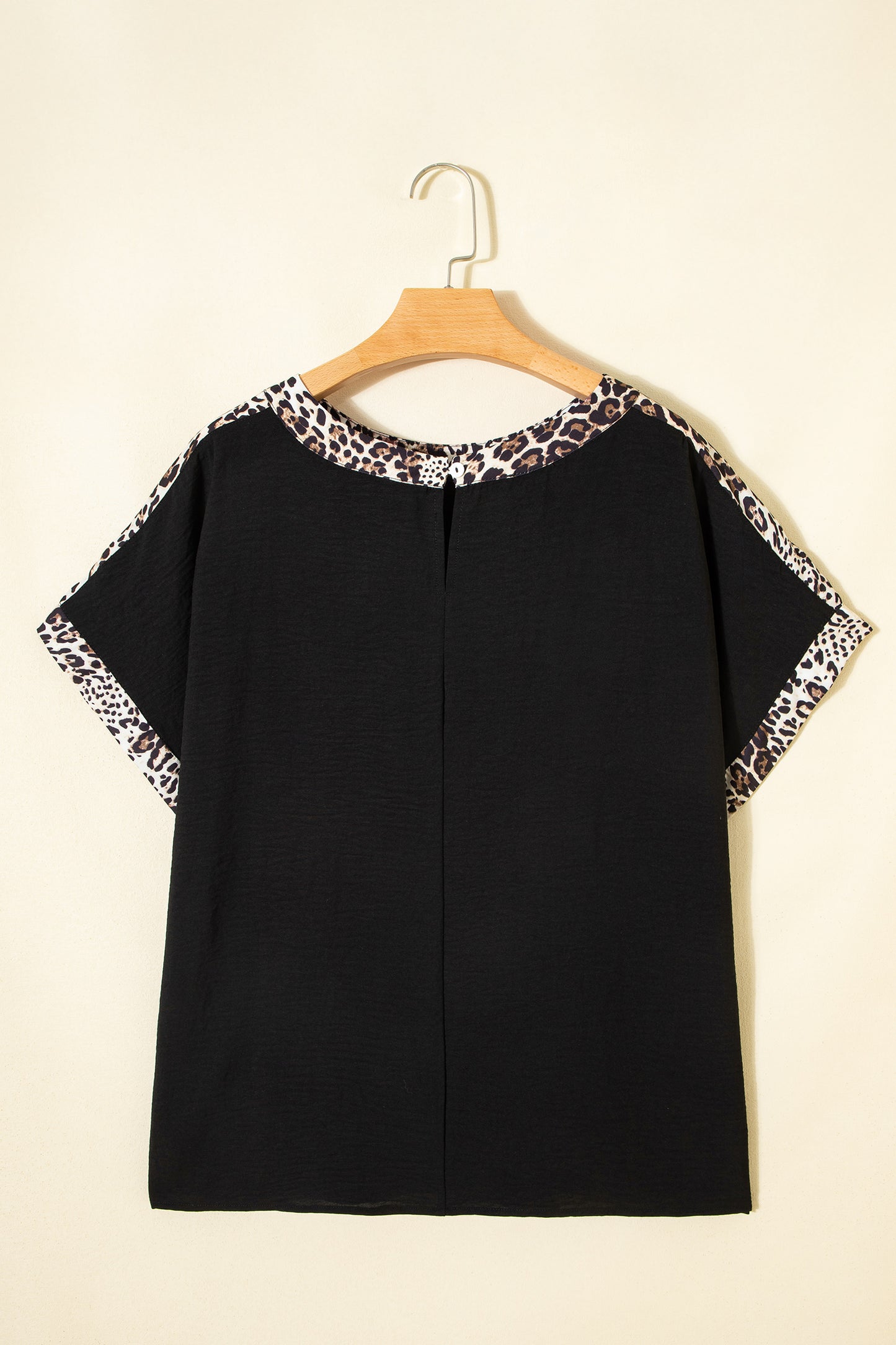 Black Plus Size Leopard Patchwork Round Neck Loose Tee-Plus Size/Plus Size Tops/Plus Size Tops & Tees-[Adult]-[Female]-2022 Online Blue Zone Planet