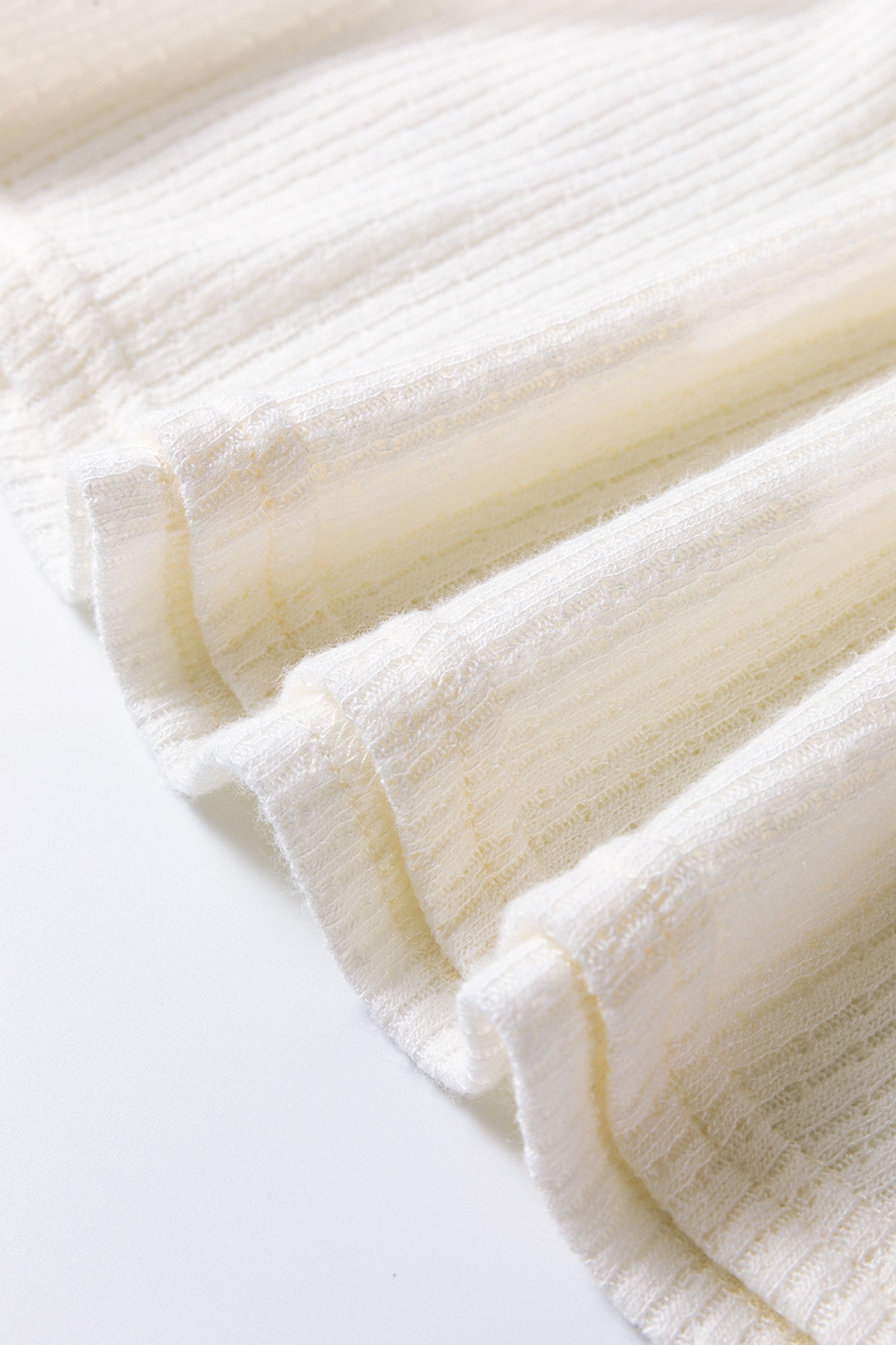 White Textured Knit V Neck Short Bubble Sleeve Peplum Top-Tops/Blouses & Shirts-[Adult]-[Female]-2022 Online Blue Zone Planet