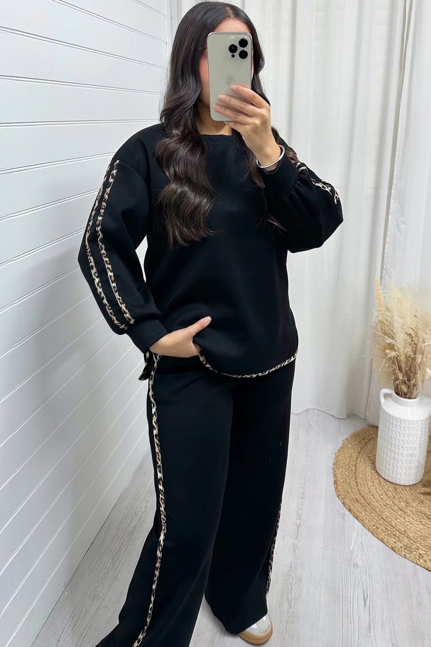 Black Contrast Leopard Trim Casual Sweatshirt Pant Set-Two Piece Sets/Pant Sets-[Adult]-[Female]-2022 Online Blue Zone Planet