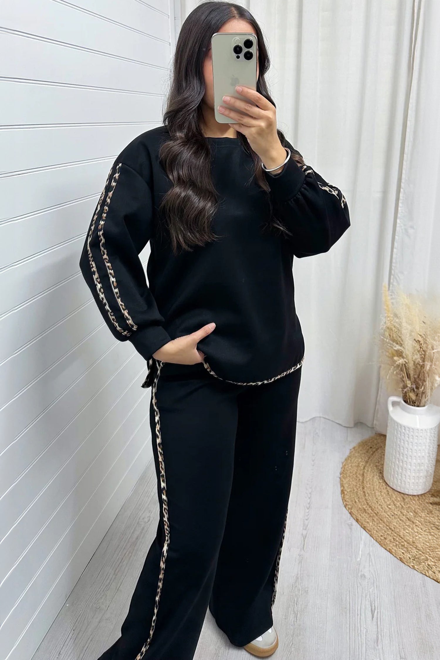 Black Contrast Leopard Trim Casual Sweatshirt Pant Set-Two Piece Sets/Pant Sets-[Adult]-[Female]-2022 Online Blue Zone Planet