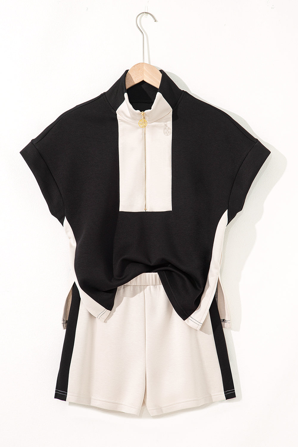 Black Contrast Zipped Stand Collared T Shirt and Short Set-Two Piece Sets/Short Sets-[Adult]-[Female]-2022 Online Blue Zone Planet