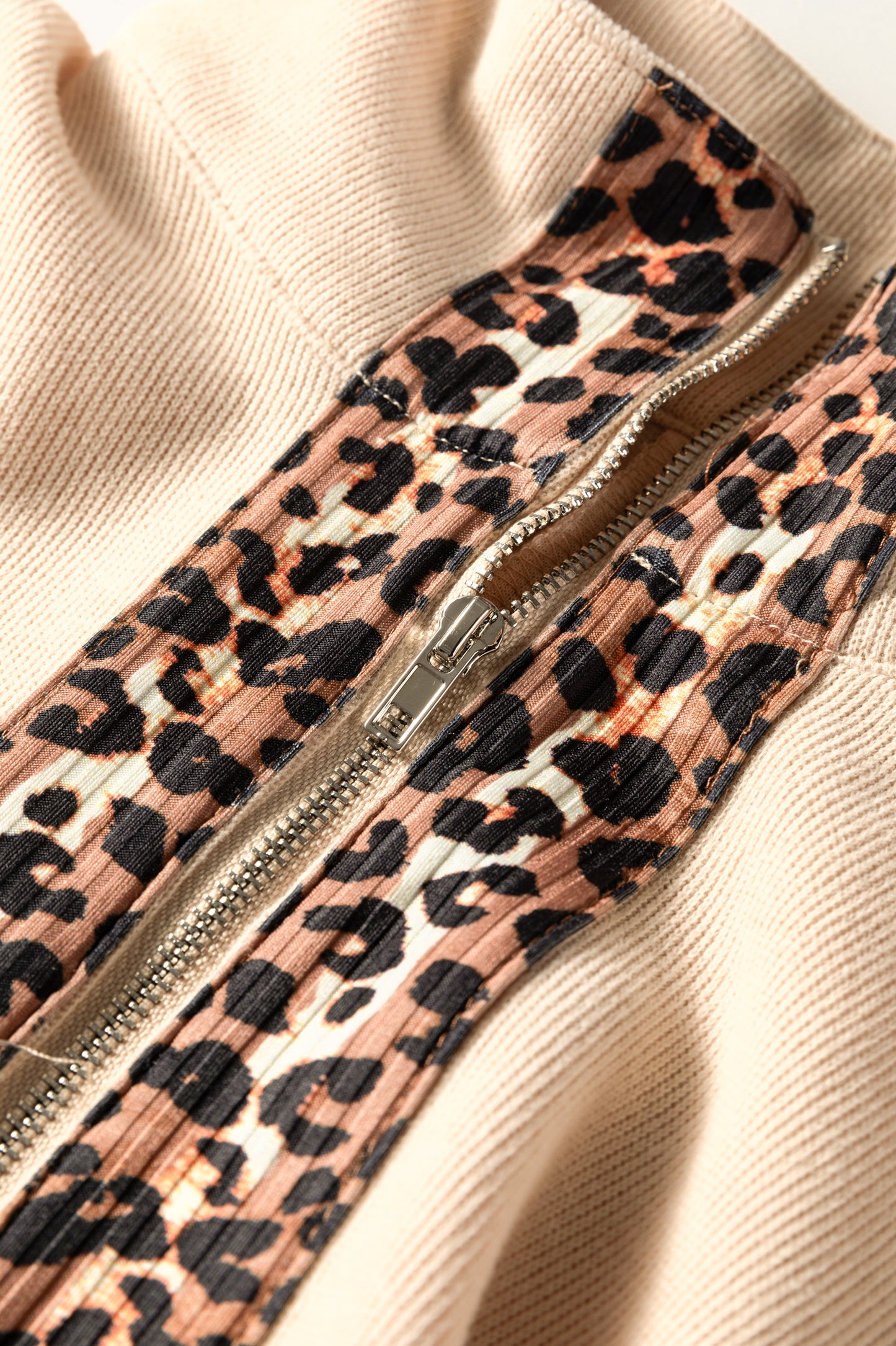 Parchment Leopard Trim Zipped Short Sleeve Casual Set-Two Piece Sets/Short Sets-[Adult]-[Female]-2022 Online Blue Zone Planet