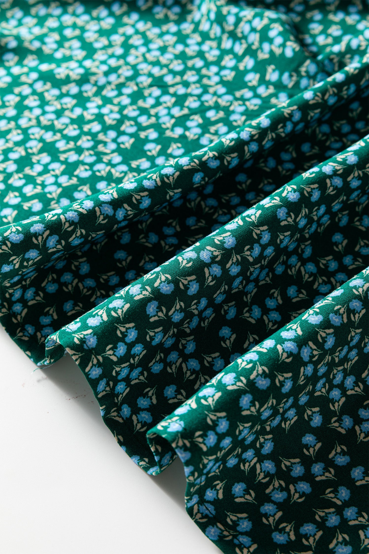 Green Boho Chic Notched V Neck Plus Floral Short Sleeve Top-Plus Size/Plus Size Tops/Plus Size Tops & Tees-[Adult]-[Female]-2022 Online Blue Zone Planet