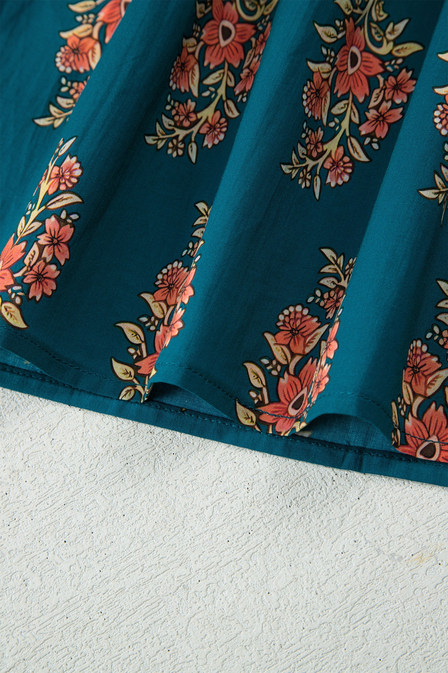 Green Plus Size Floral Print Contrast Lacy Trim Pleated Loose Shirt-Plus Size/Plus Size Tops/Plus Size Blouses & Shirts-[Adult]-[Female]-2022 Online Blue Zone Planet