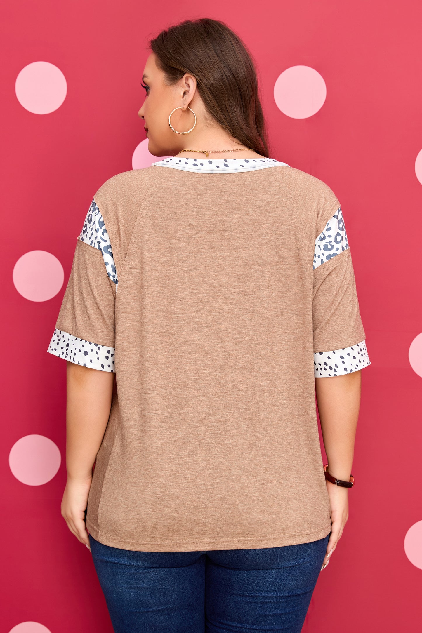 Chestnut Animal Color Block Patchwork Plus Size Tee-Plus Size/Plus Size Tops-[Adult]-[Female]-2022 Online Blue Zone Planet