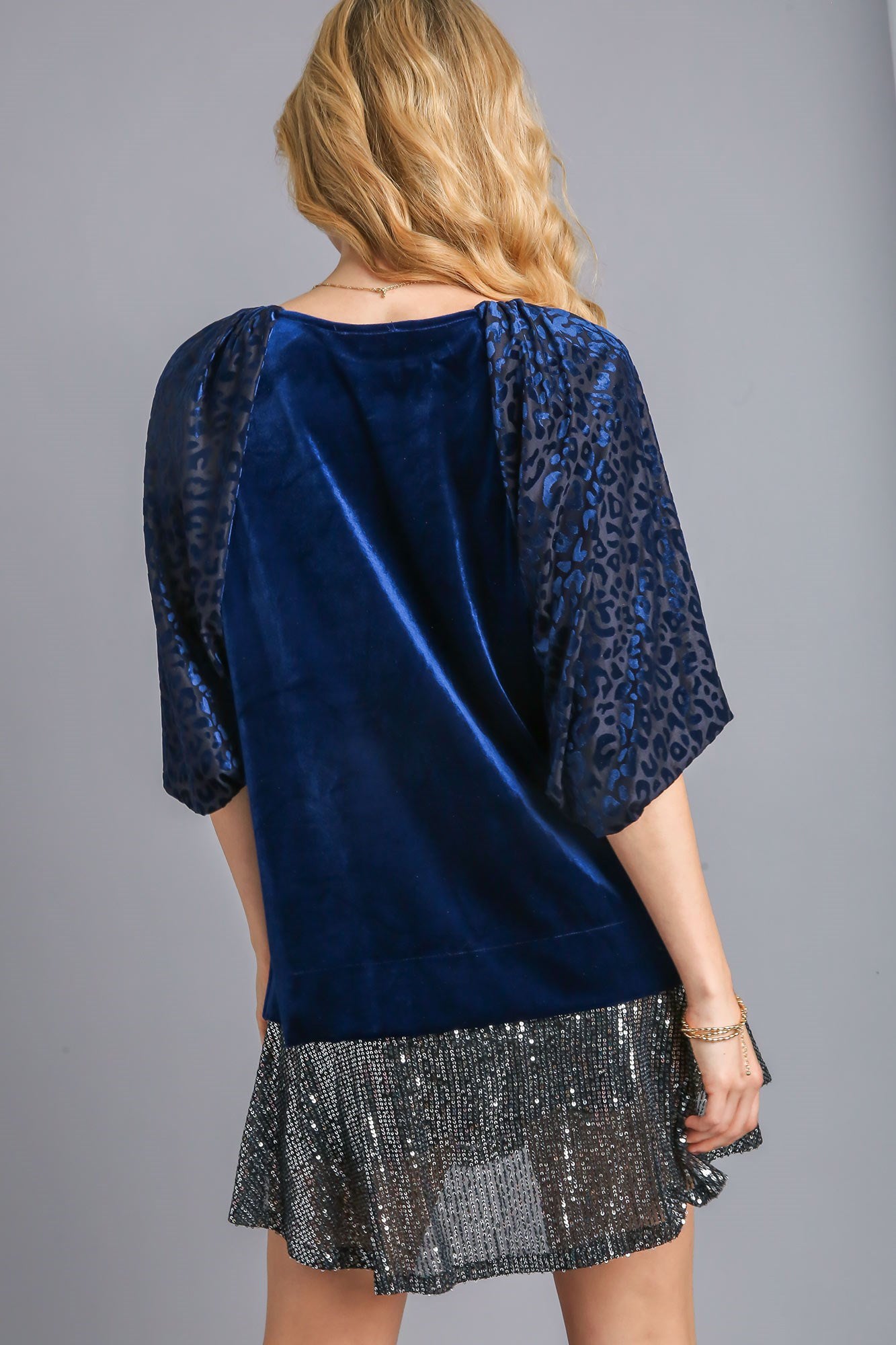 Umgee Round Neck Leopard Balloon Sleeve Velvet Top-TOPS / DRESSES-[Adult]-[Female]-2022 Online Blue Zone Planet