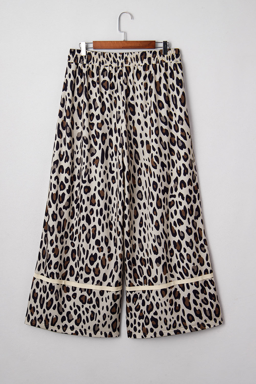 Khaki Exposed Seam Patched Pocket Plus Size Drawstring Leopard Wide Leg Pants-Plus Size/Plus Size Bottoms-[Adult]-[Female]-2022 Online Blue Zone Planet
