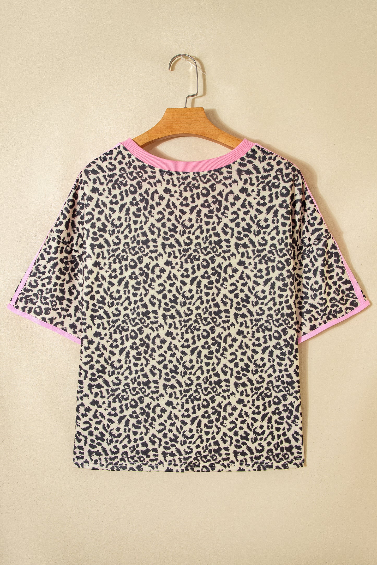 White Contrast V Neck Varsity Short Sleeve Leopard Top-Tops/Tops & Tees-[Adult]-[Female]-2022 Online Blue Zone Planet