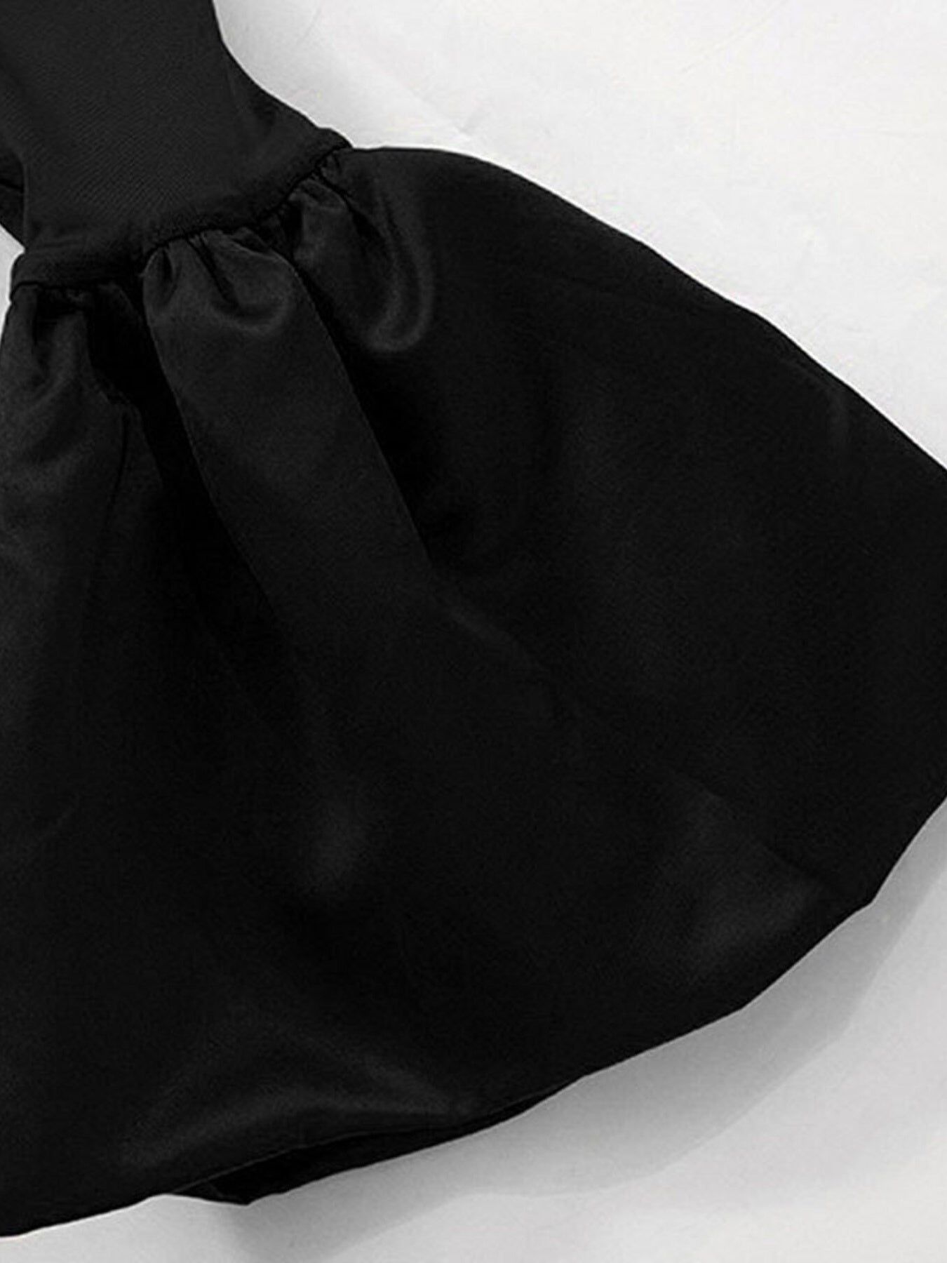 5e782d47b4aa46849f9e8f276f6e3128-Max