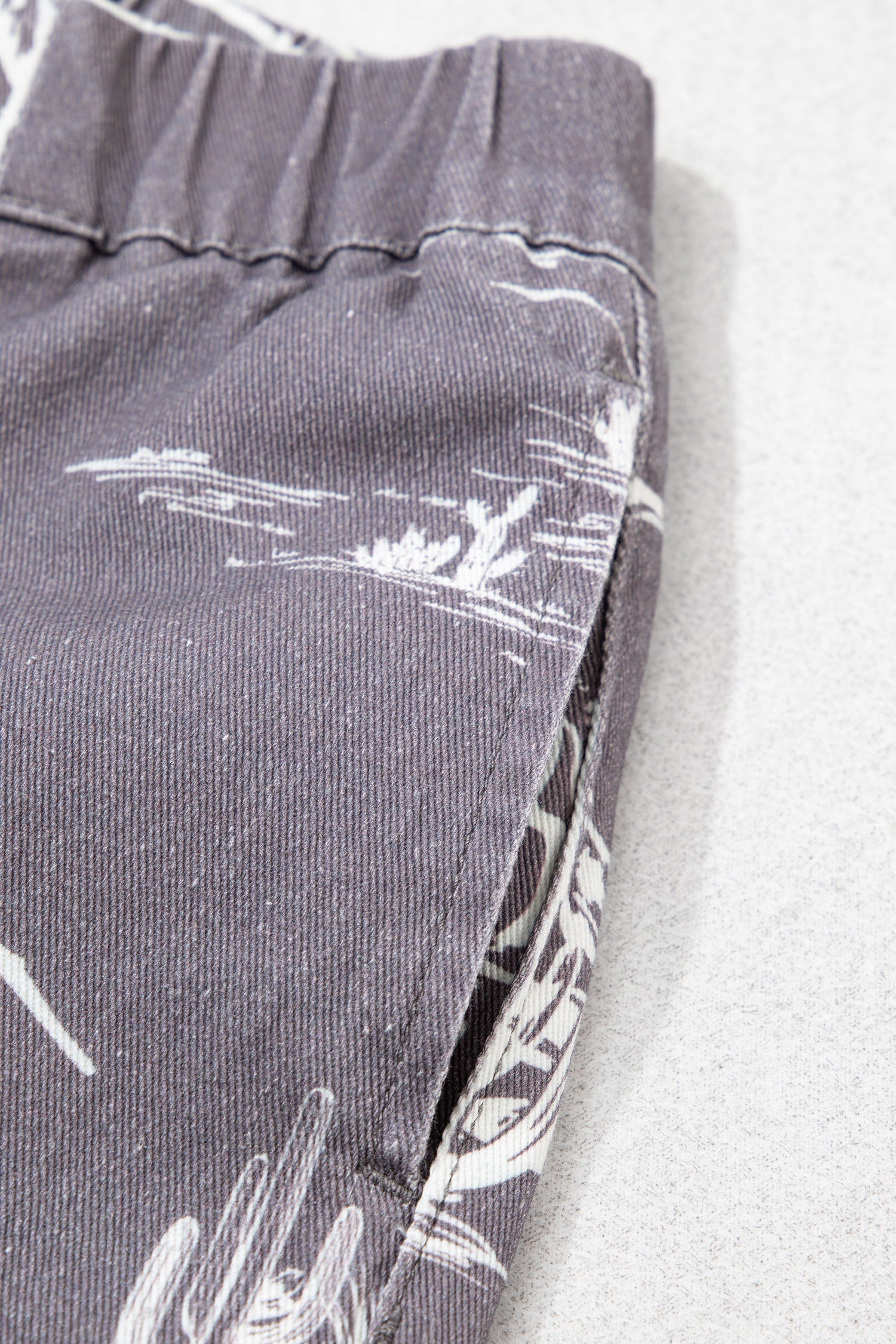 Gray Wild West Riding Vintage Printed Shift Jeans-Bottoms/Jeans-[Adult]-[Female]-2022 Online Blue Zone Planet