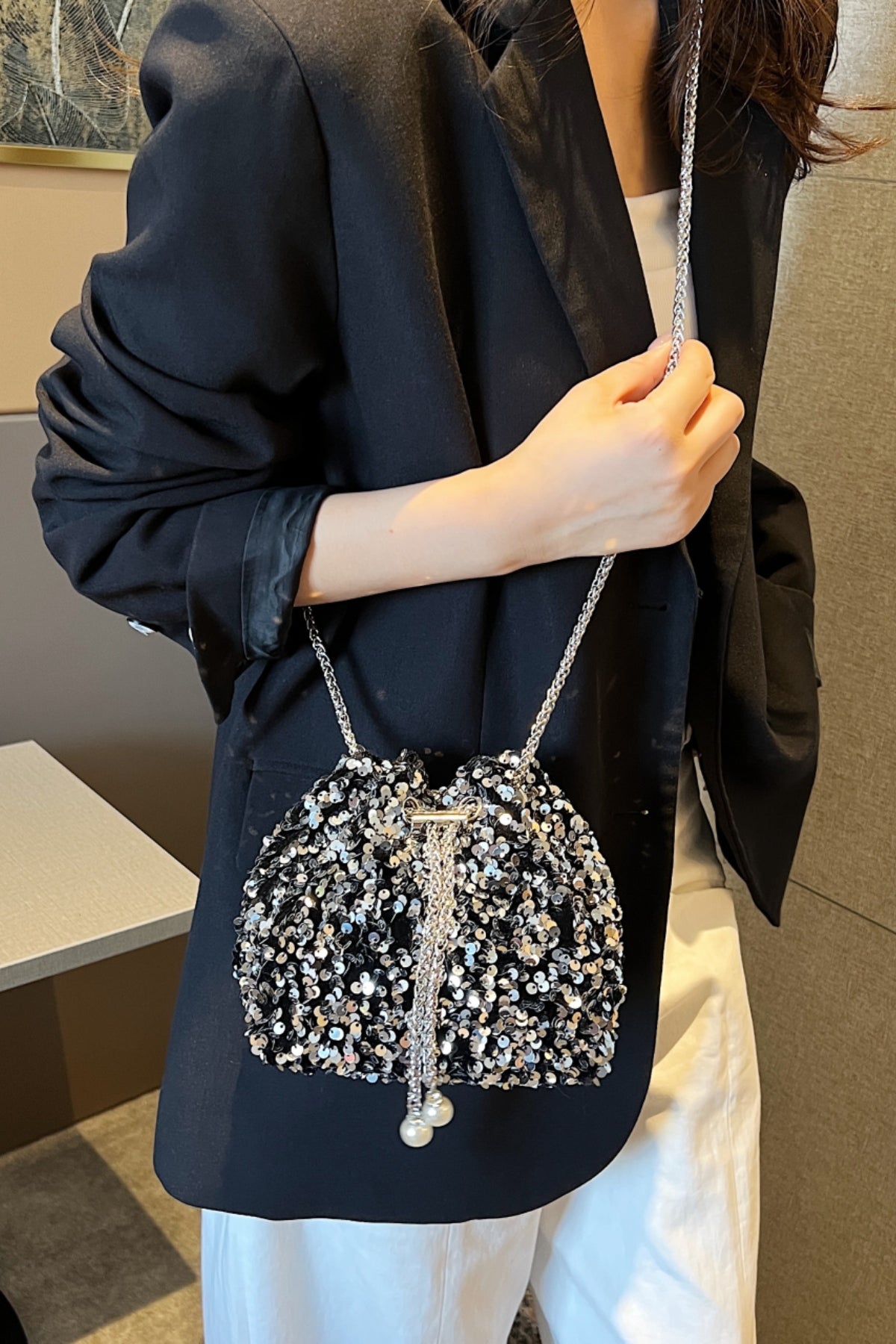 Sequin Chain Drawstring Bucket Bag-HANDBAGS-[Adult]-[Female]-2022 Online Blue Zone Planet