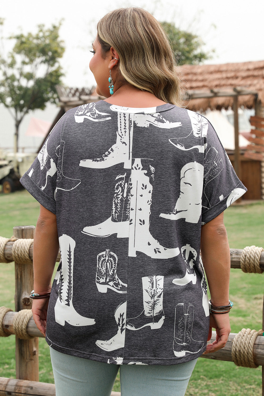 Gray Plus Size Western Boots Print Crew Neck T Shirt-Plus Size/Plus Size Tops/Plus Size Tops & Tees-[Adult]-[Female]-2022 Online Blue Zone Planet
