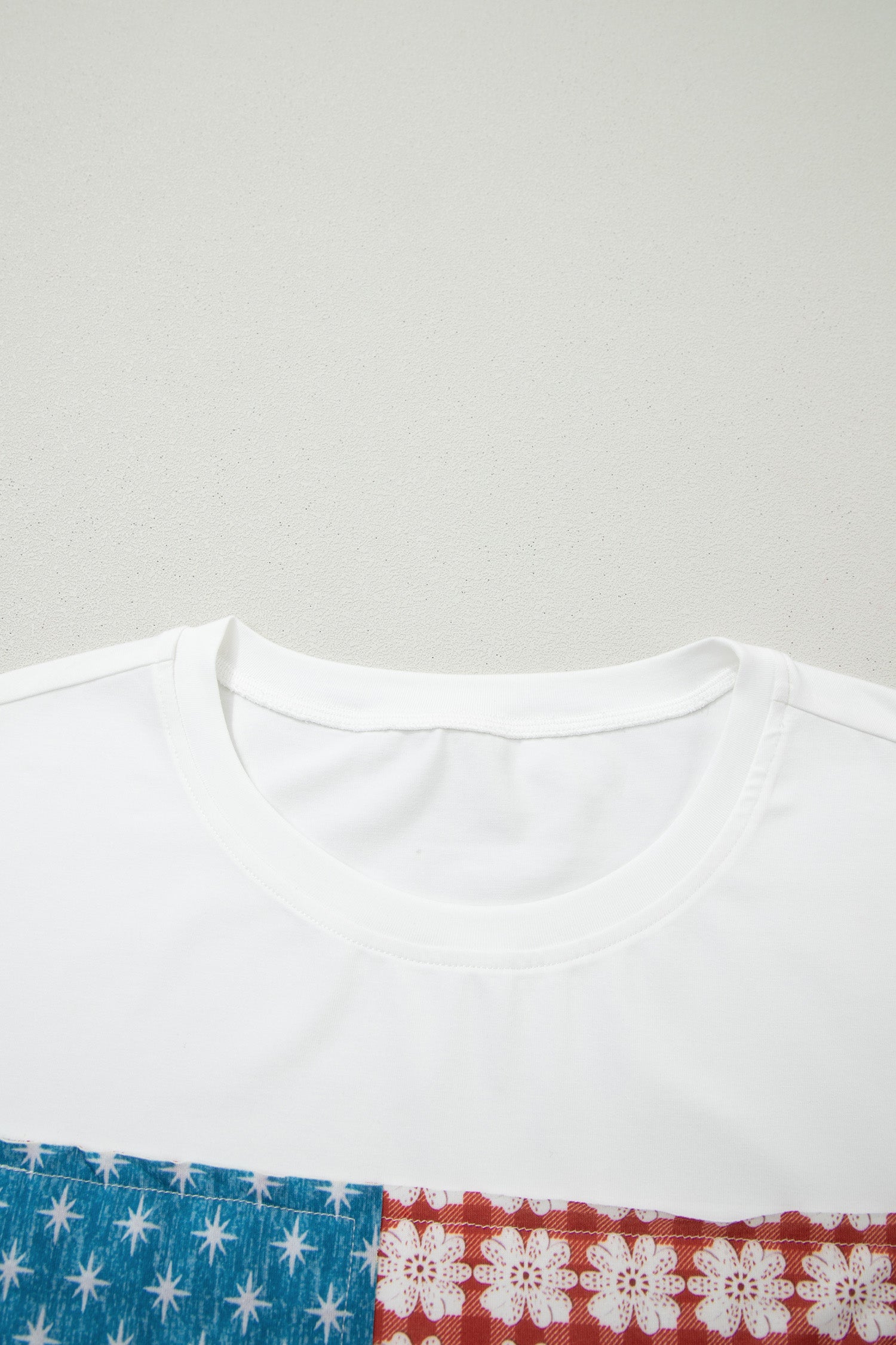 White Fancy Embroidered Patch Flag Casual T Shirt-Tops/Tops & Tees-[Adult]-[Female]-2022 Online Blue Zone Planet