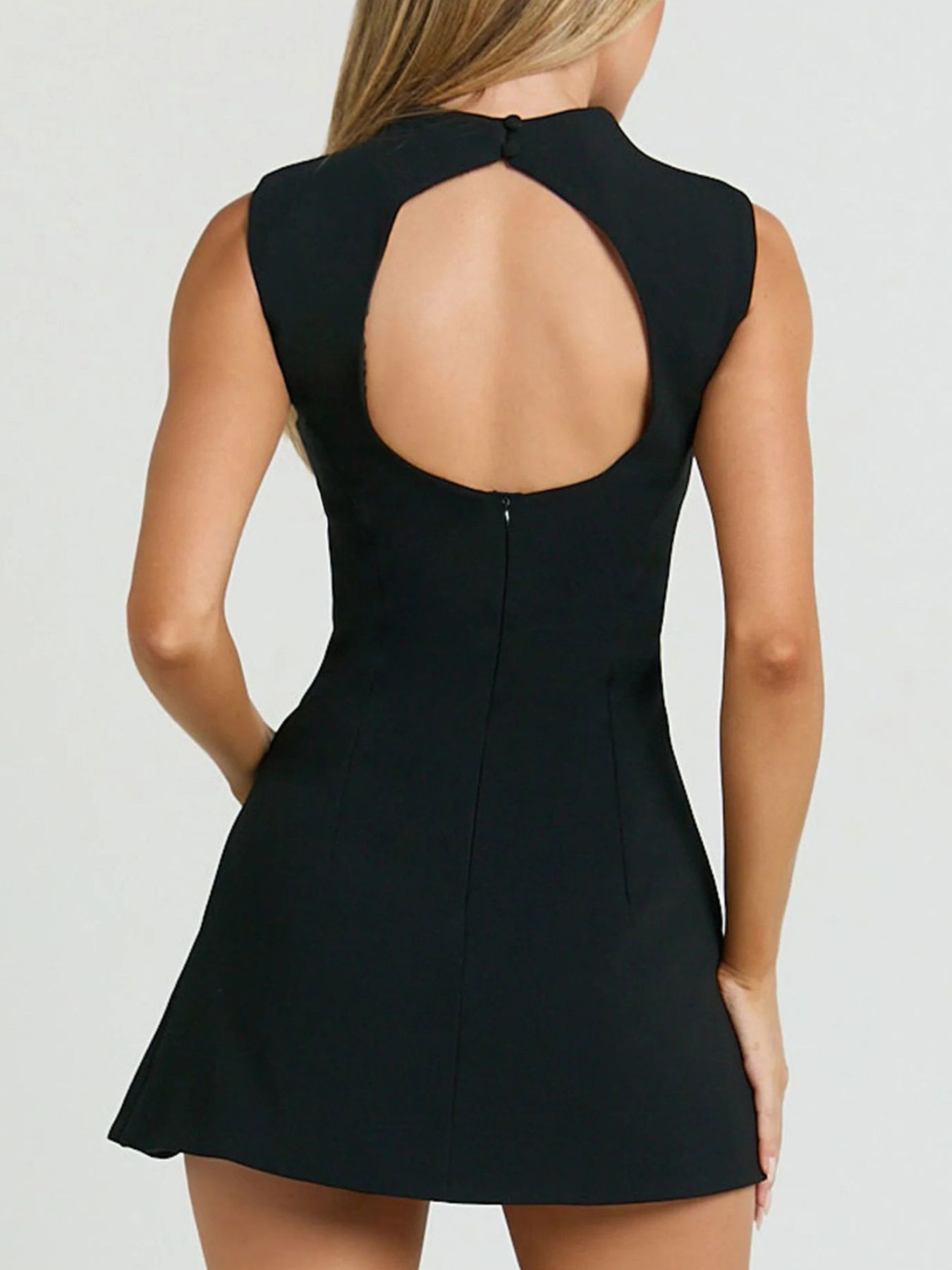 6331351b-a760-4fab-98fc-6133a50a7cf6-Max