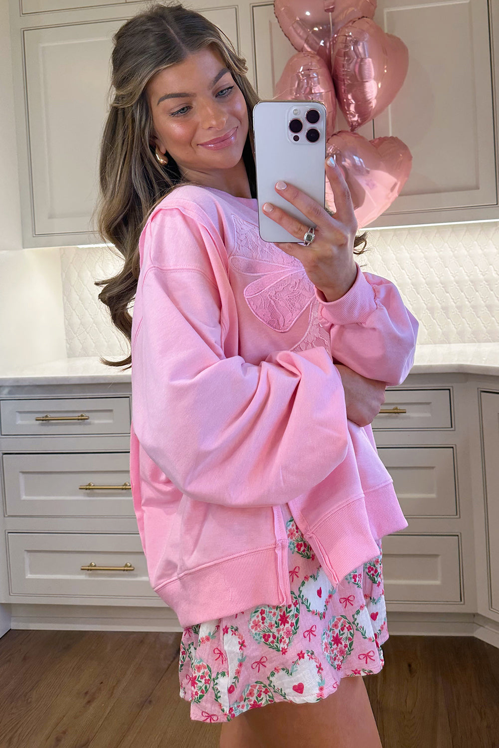 Bonbon Lace Insert Bow Embroidered Exposed Seam Sweatshirt-Tops/Sweatshirts & Hoodies-[Adult]-[Female]-2022 Online Blue Zone Planet