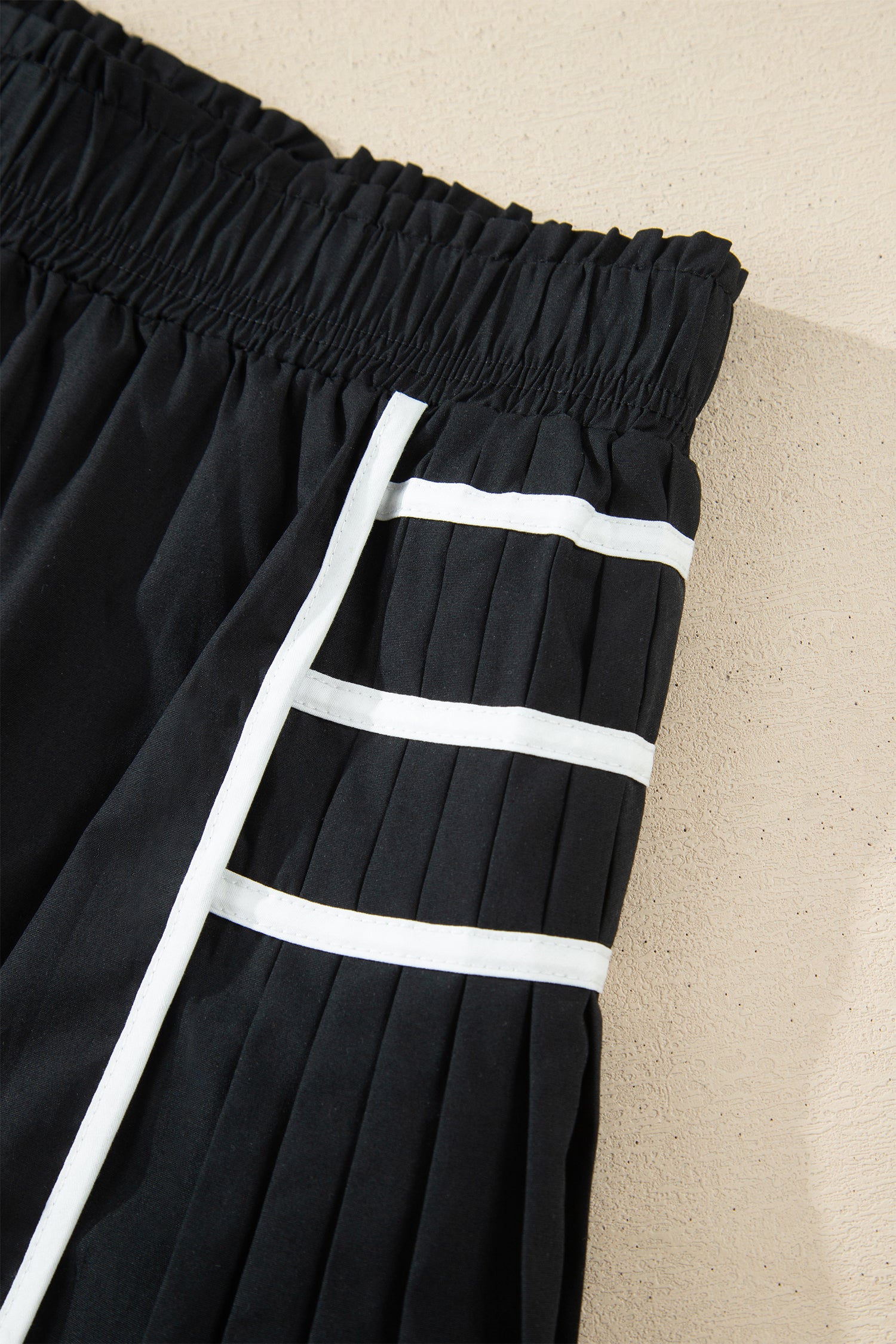 Black Contrast Trim Pleated Casual Active Shorts-Bottoms/Casual Shorts-[Adult]-[Female]-2022 Online Blue Zone Planet