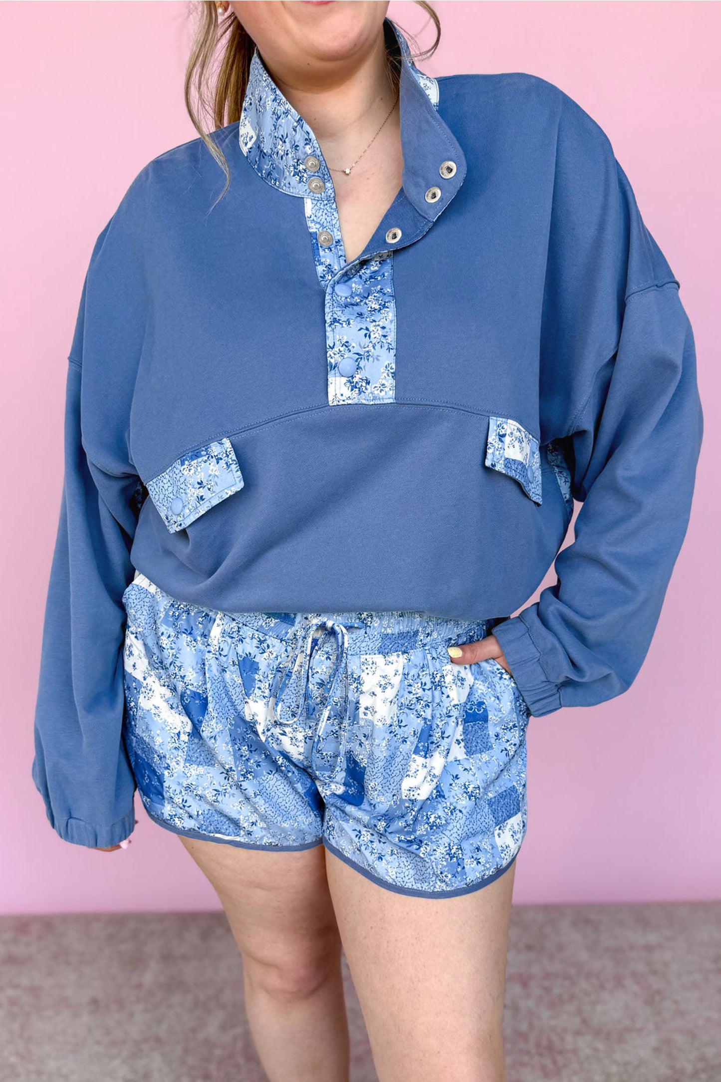 Blue Floral Patchwork V-Neck Long Sleeve Short Bottoms Plus Size Set-Plus Size/Plus Size Sweatshirts & Hoodies-[Adult]-[Female]-2022 Online Blue Zone Planet