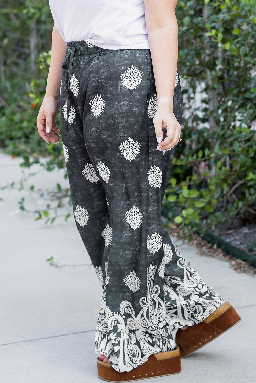 Black Plus Size Geometric Ethnic Print Drawstring Wide Leg Pants-Plus Size/Plus Size Bottoms-[Adult]-[Female]-2022 Online Blue Zone Planet