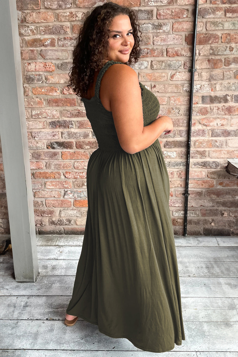 Jungle Green Shirred Bust Sleeveless Plus Size Maxi Dress-Plus Size/Plus Size Dresses/Plus Size Maxi Dresses-[Adult]-[Female]-2022 Online Blue Zone Planet