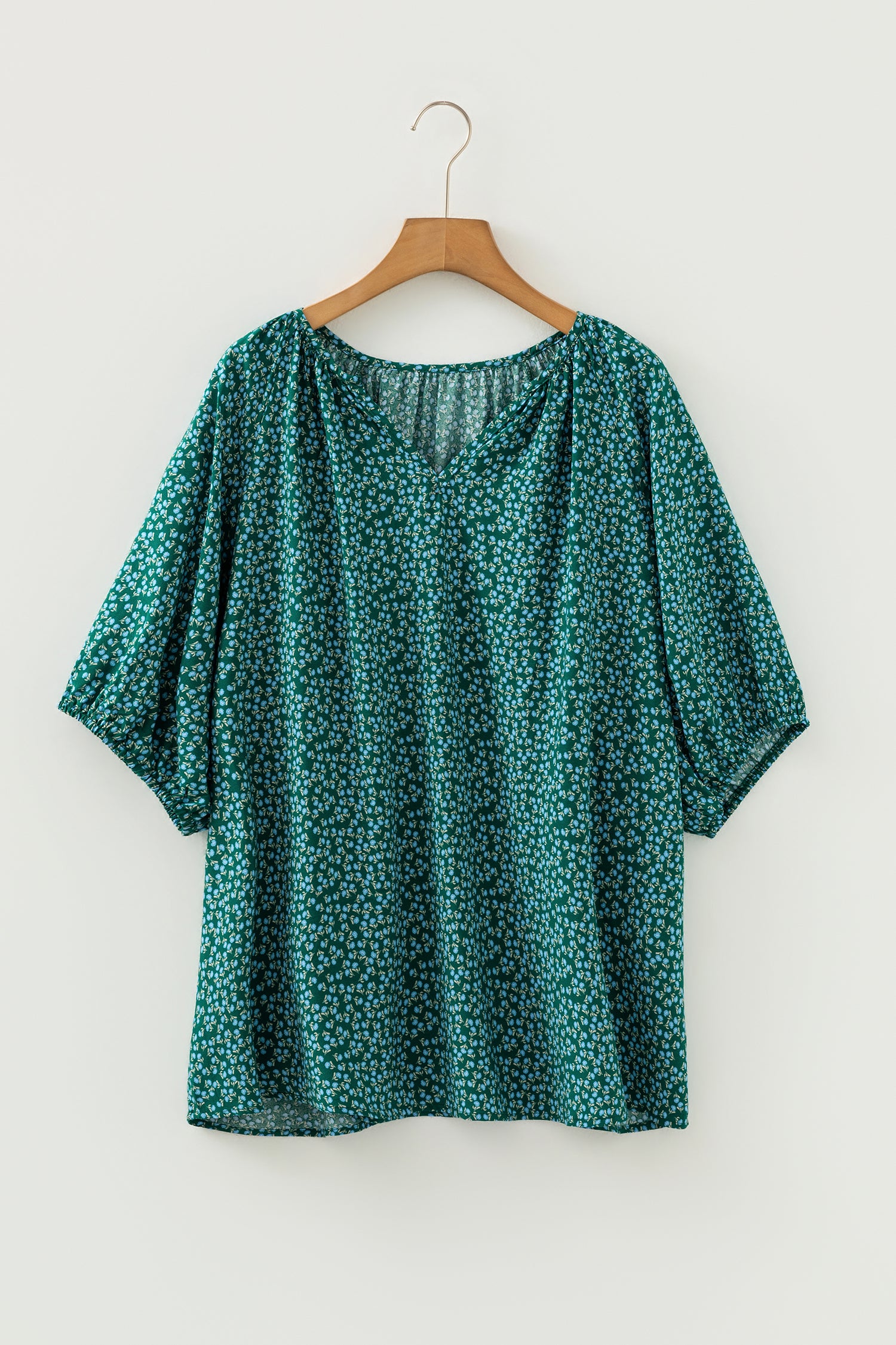Green Boho Chic Notched V Neck Plus Floral Short Sleeve Top-Plus Size/Plus Size Tops/Plus Size Tops & Tees-[Adult]-[Female]-2022 Online Blue Zone Planet