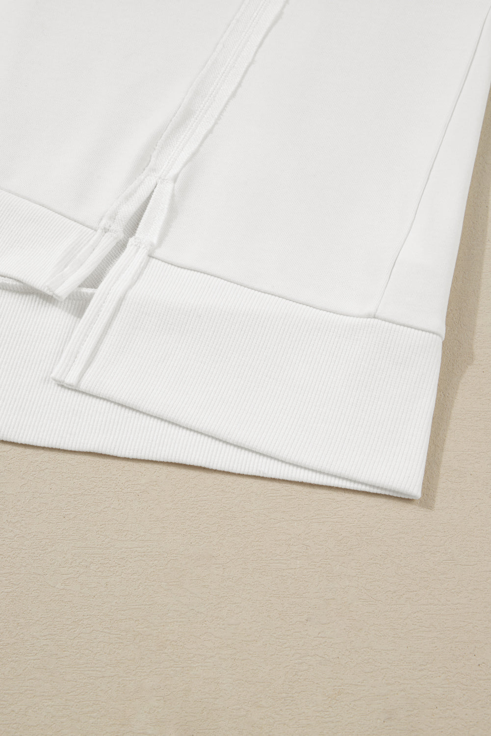 White Plus Size Exposed Seam Detail Contrast Dot Floral Patchwork Sleeve Sweatshirt-Plus Size/Plus Size Sweatshirts & Hoodies-[Adult]-[Female]-2022 Online Blue Zone Planet