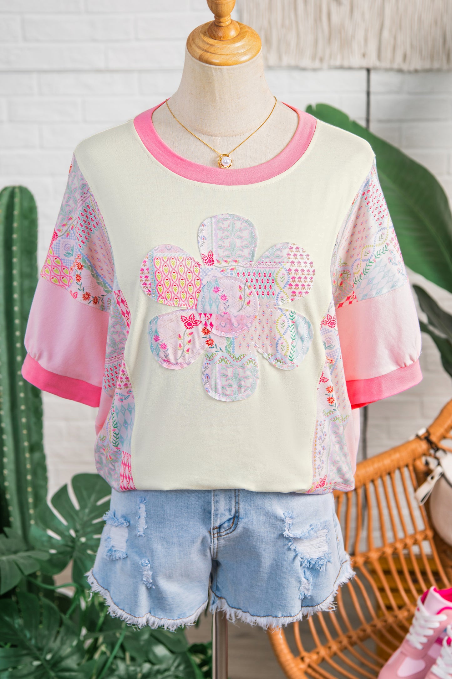 Beige Color Block Floral Patchwork Big Flower Accent Relaxed Top-Tops/Tops & Tees-[Adult]-[Female]-2022 Online Blue Zone Planet