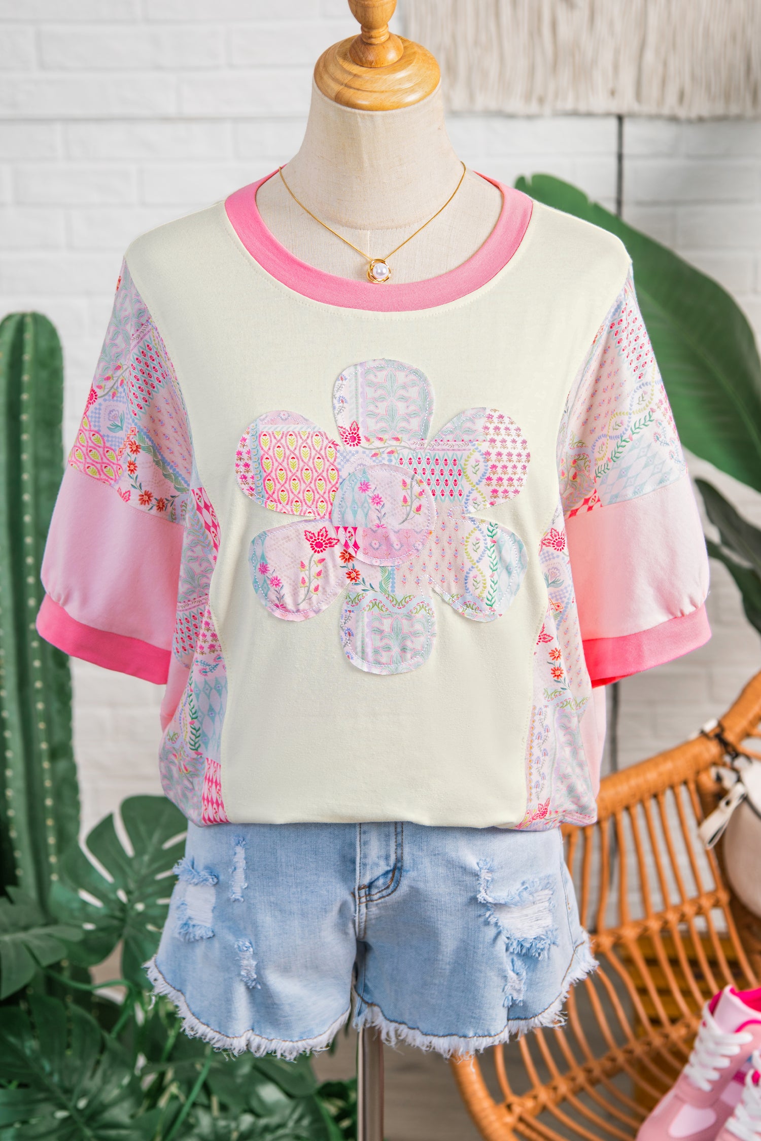 Beige Color Block Floral Patchwork Big Flower Accent Relaxed Top-Tops/Tops & Tees-[Adult]-[Female]-2022 Online Blue Zone Planet