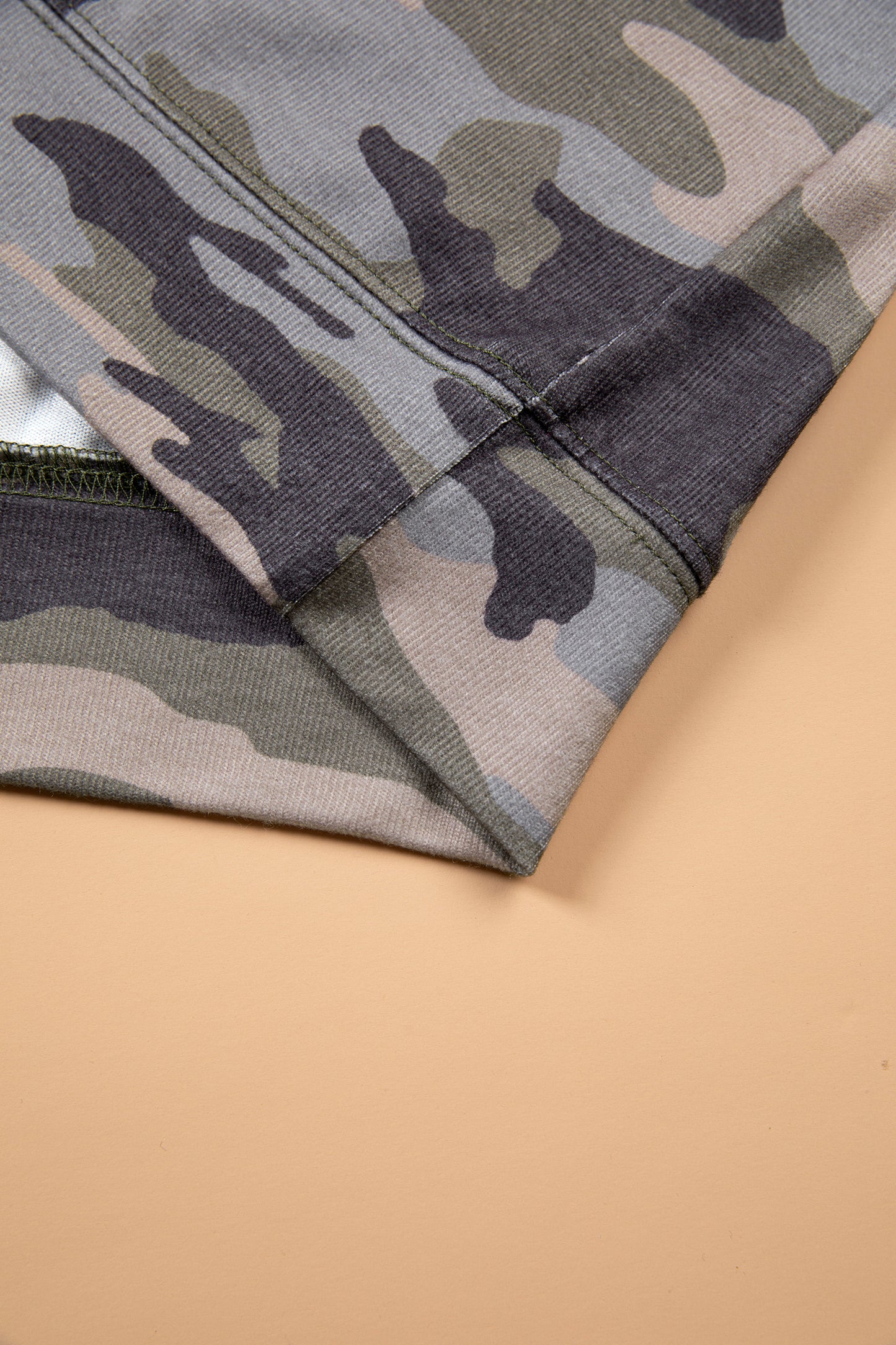 Green Camo Print Long Sleeve Plus Size Blouse-Plus Size/Plus Size Tops/Plus Size Long Sleeve Tops-[Adult]-[Female]-2022 Online Blue Zone Planet