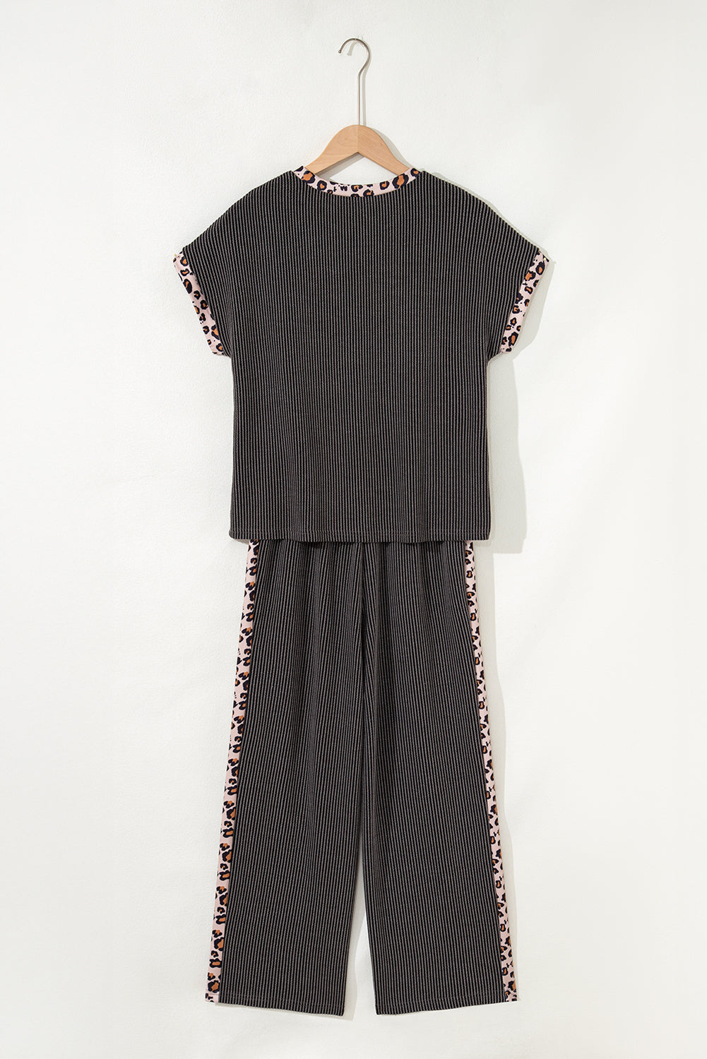 Carbon Grey Leopard Patchwork Edge Twisted Rib T Shirt and Cropped Pants Set-Two Piece Sets/Pant Sets-[Adult]-[Female]-2022 Online Blue Zone Planet