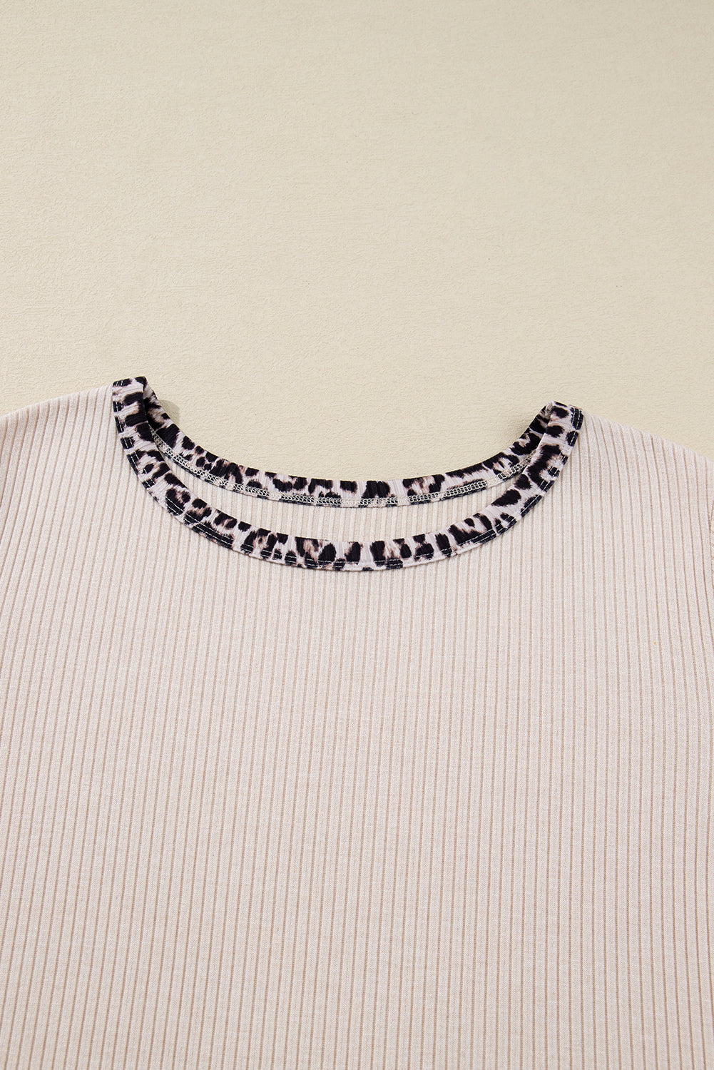 Parchment Ribbed Contrast Leopard Edge Round Neck Plus Knit Top-Plus Size/Plus Size Tops/Plus Size Long Sleeve Tops-[Adult]-[Female]-2022 Online Blue Zone Planet