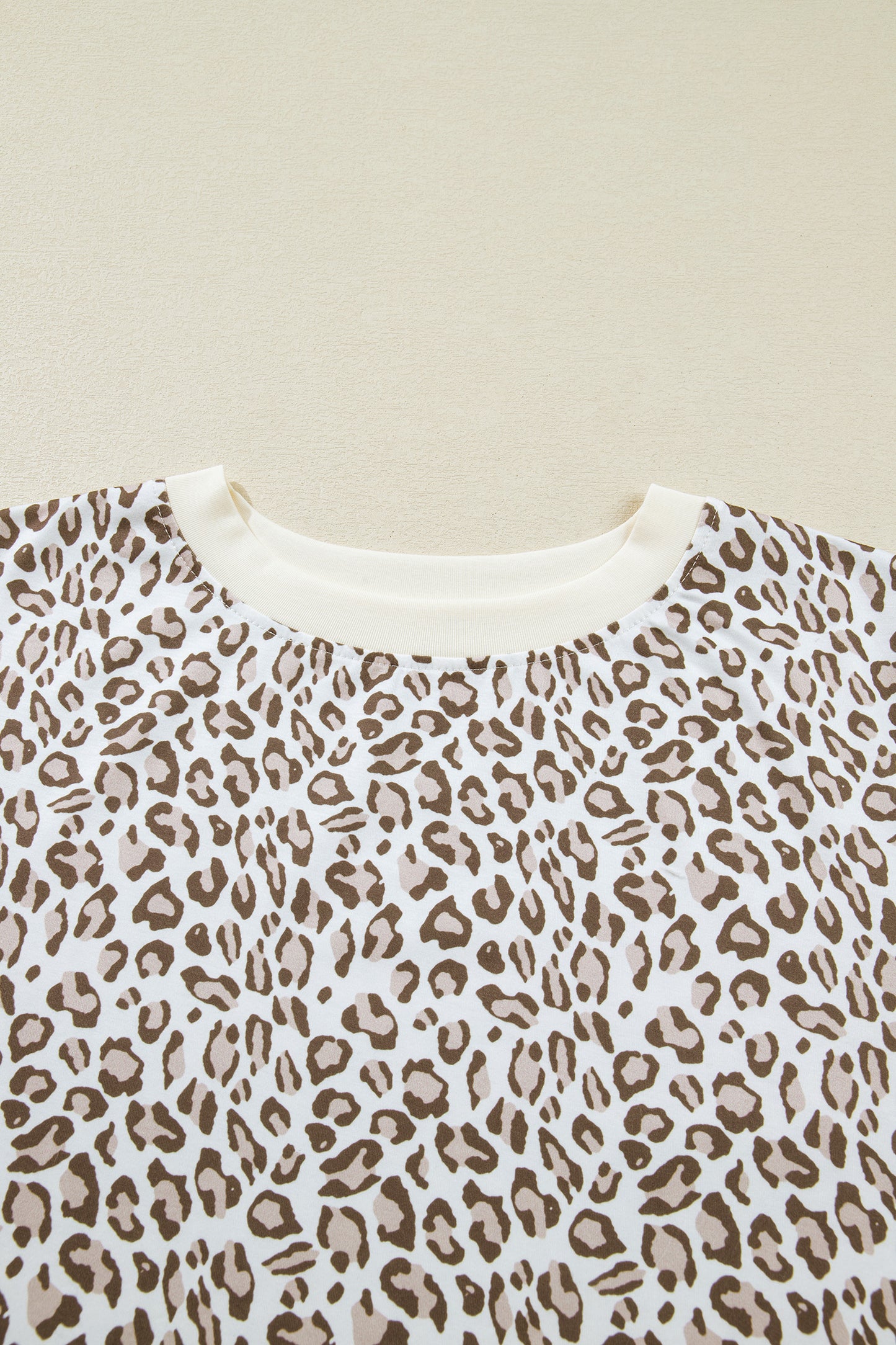 White Plus Size Leopard Print Round Neck T Shirt-Plus Size/Plus Size Tops/Plus Size Tops & Tees-[Adult]-[Female]-2022 Online Blue Zone Planet