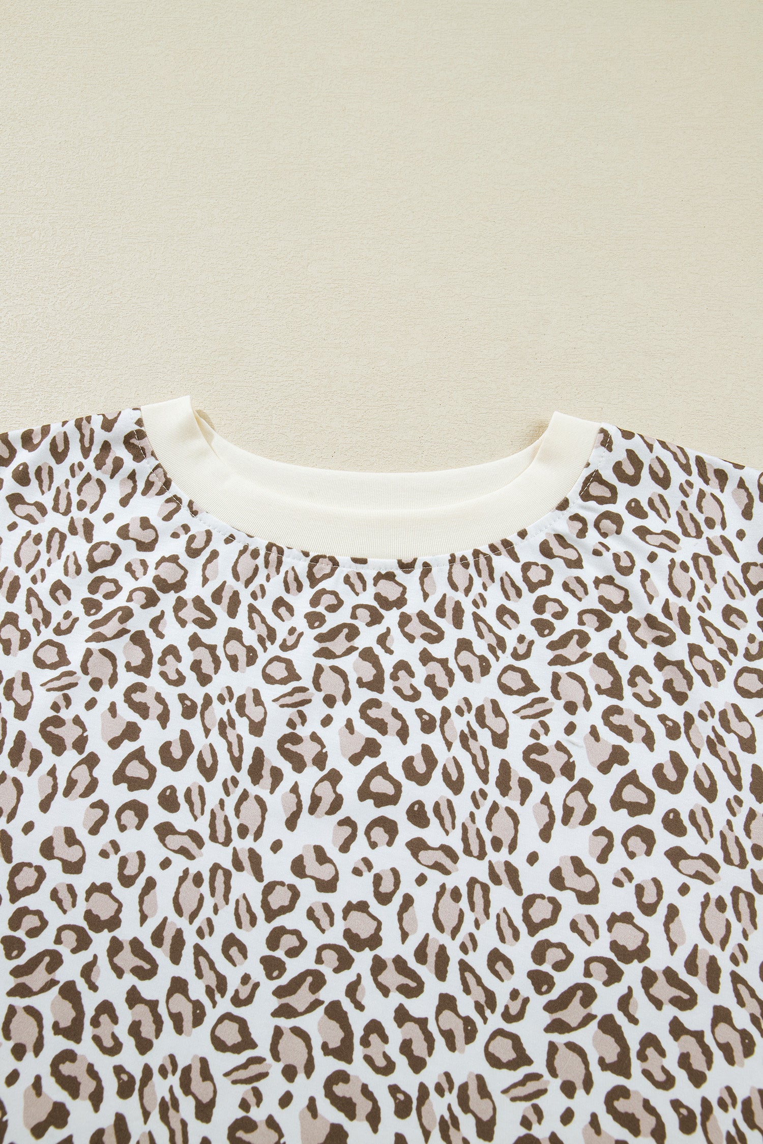 White Plus Size Leopard Print Round Neck T Shirt-Plus Size/Plus Size Tops/Plus Size Tops & Tees-[Adult]-[Female]-2022 Online Blue Zone Planet