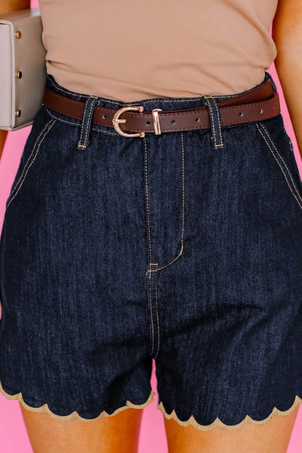 70b81c55-936b-4dc4-9600-5f8b4acef17a-Max