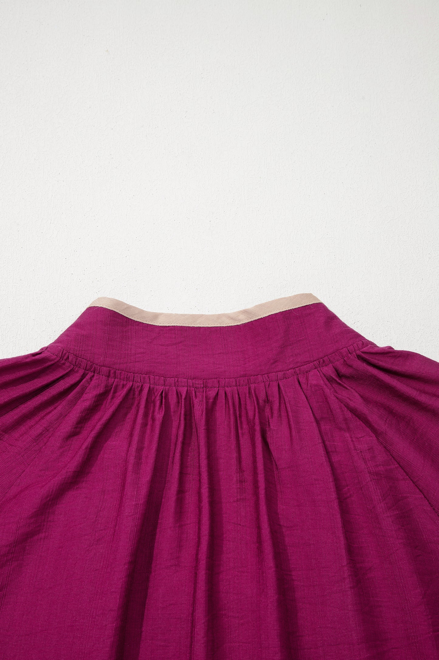 Wild Ginger Plus Size Contrast Trim Button V Neck Puffy Bracelet Sleeve Blouse-Bracelet-[Adult]-[Female]-2022 Online Blue Zone Planet