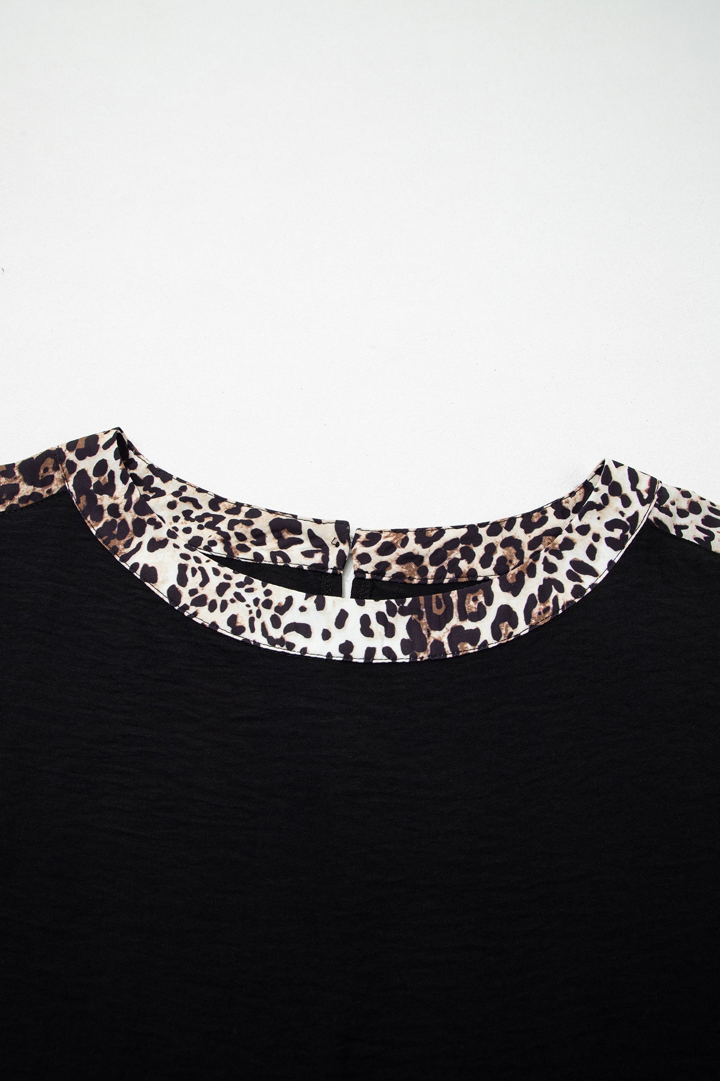 Black Plus Size Leopard Patchwork Round Neck Loose Tee-Plus Size/Plus Size Tops/Plus Size Tops & Tees-[Adult]-[Female]-2022 Online Blue Zone Planet