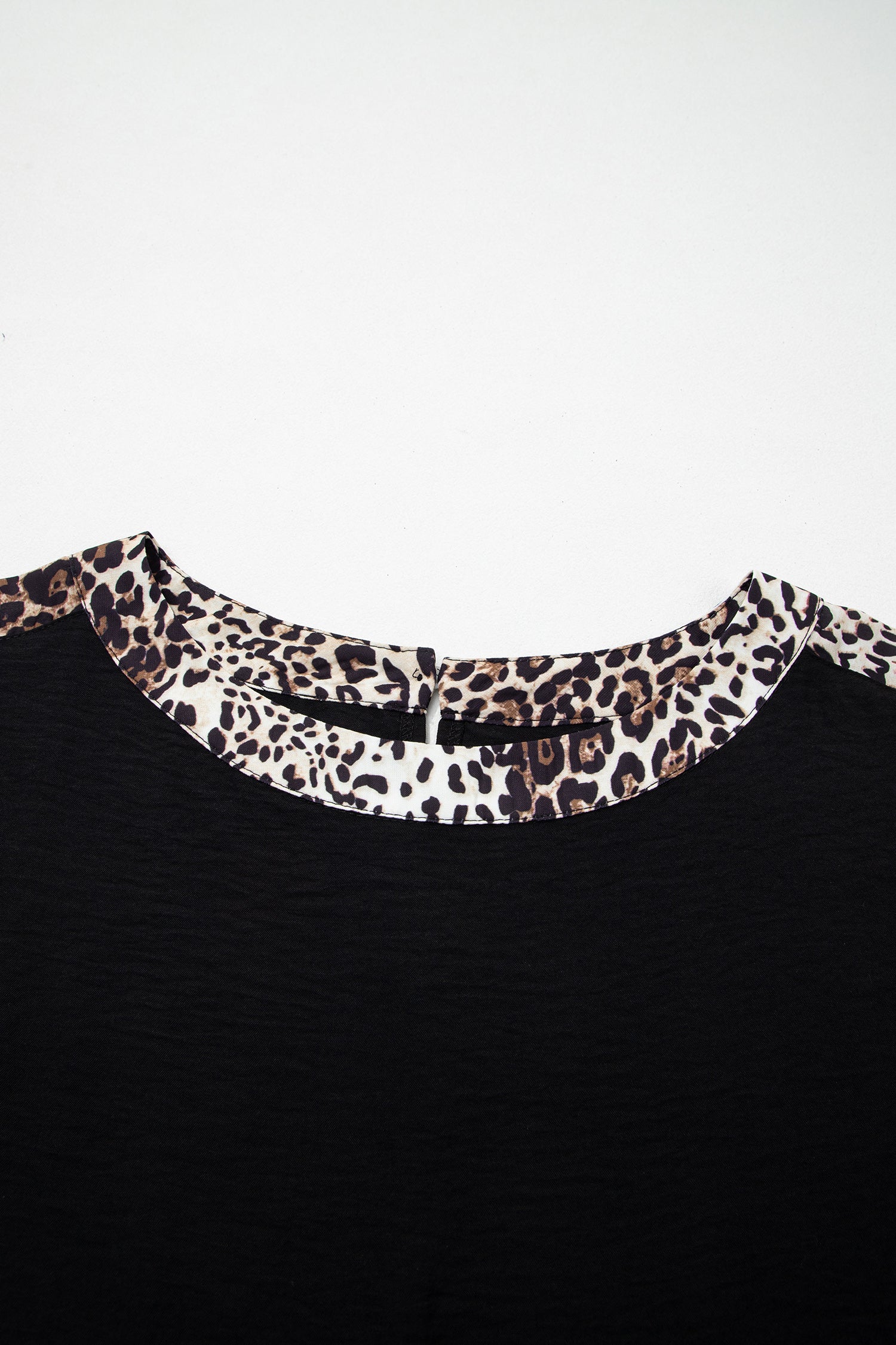 Black Plus Size Leopard Patchwork Round Neck Loose Tee-Plus Size/Plus Size Tops/Plus Size Tops & Tees-[Adult]-[Female]-2022 Online Blue Zone Planet