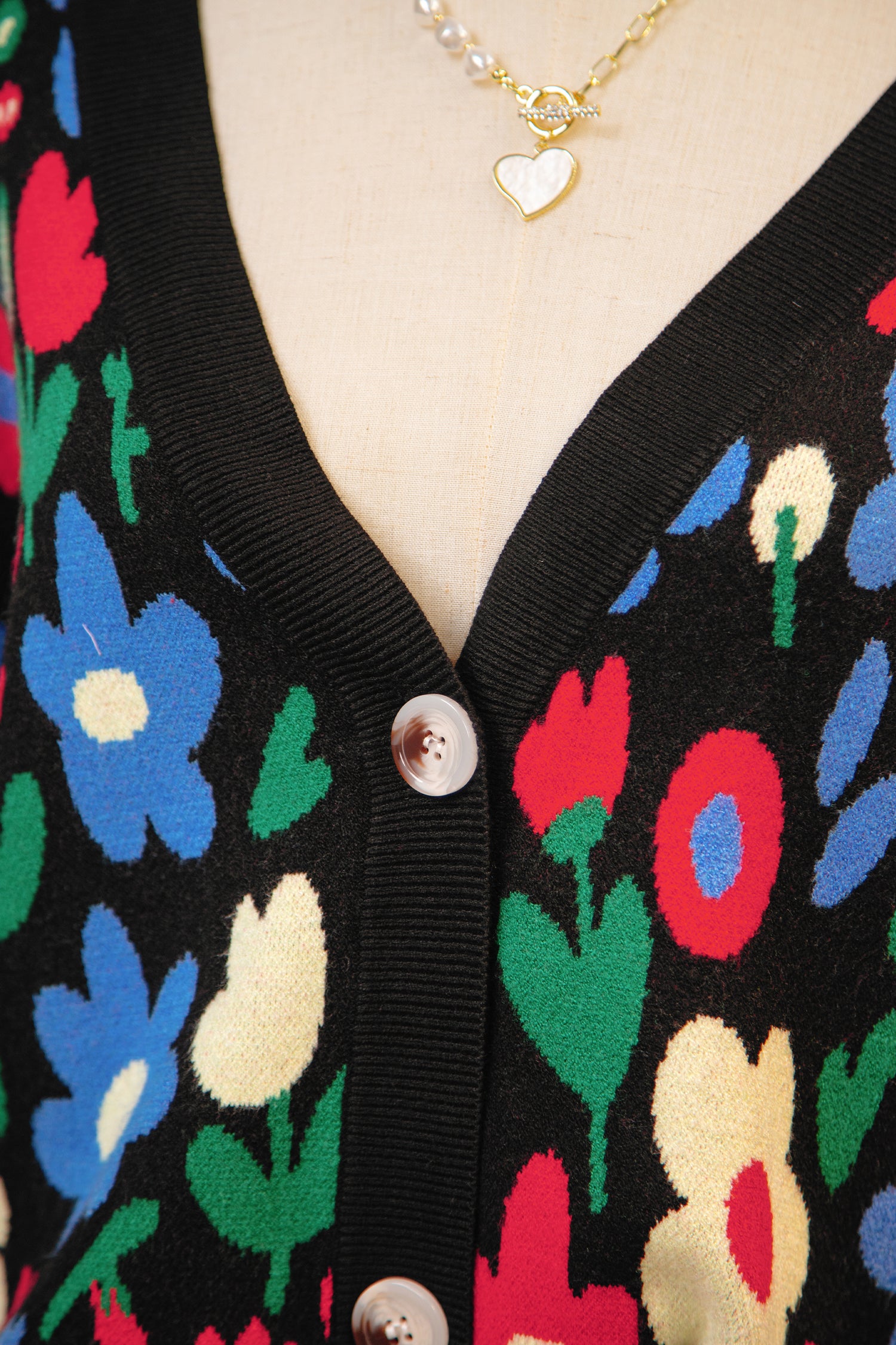 Black Floral Print V Neck Buttoned Short Cardigan Sweater-TOPS / DRESSES-[Adult]-[Female]-2022 Online Blue Zone Planet