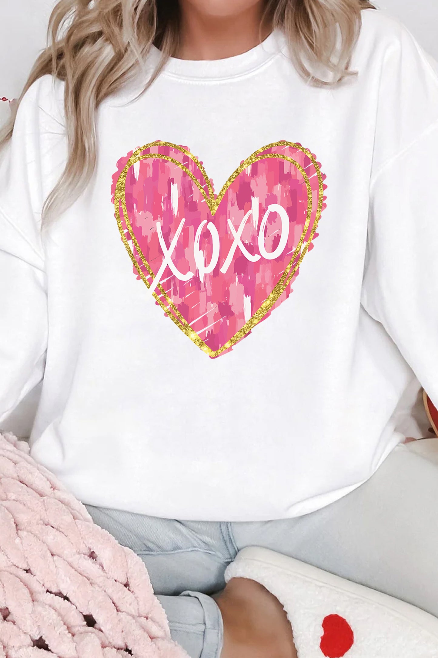 White xoxo Glitter Trim Brushstroke Heart Printed Pullover Sweatshirt-Graphic Sweatshirts-[Adult]-[Female]-2022 Online Blue Zone Planet