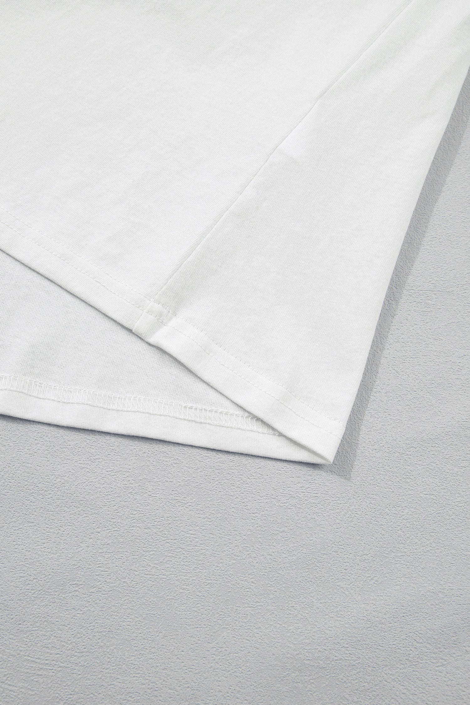 White Plus Size Leopard Bow Embroidered Patch Casual T Shirt-Plus Size/Plus Size Tops/Plus Size Tops & Tees-[Adult]-[Female]-2022 Online Blue Zone Planet