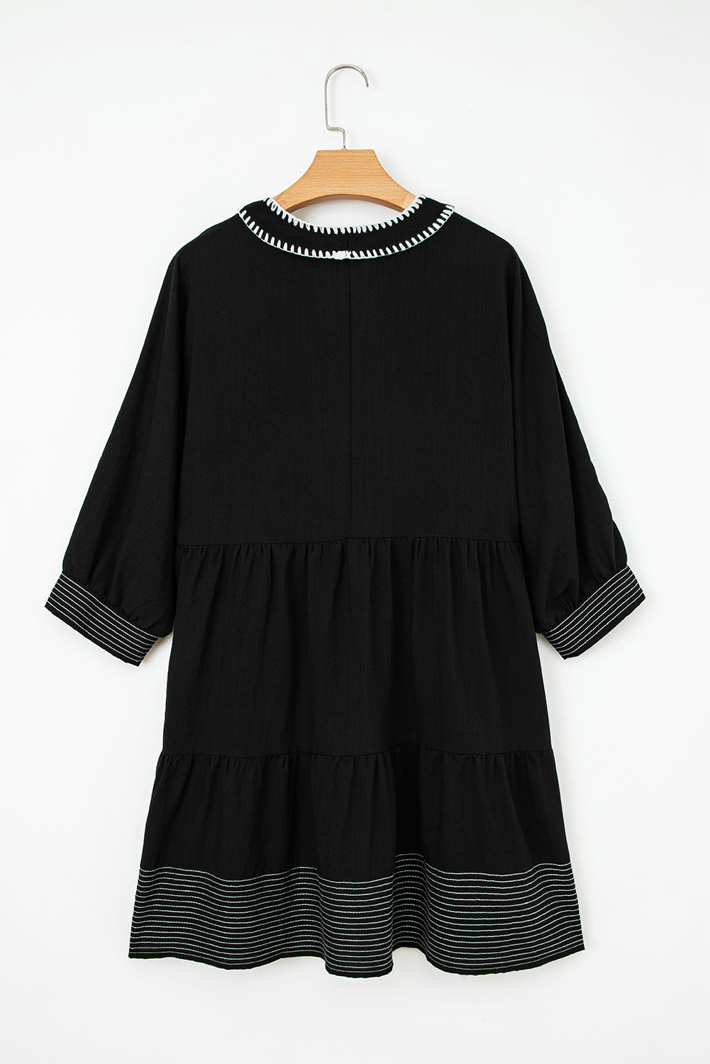Black Contrast Stitched V Neck 3/4 Sleeve Swing Mini Dress