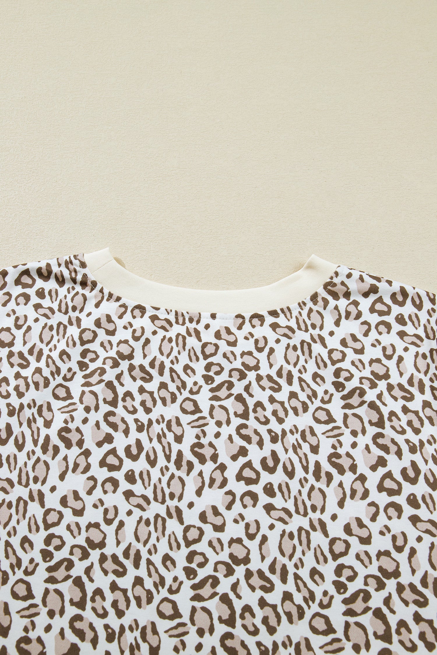 White Plus Size Leopard Print Round Neck T Shirt-Plus Size/Plus Size Tops/Plus Size Tops & Tees-[Adult]-[Female]-2022 Online Blue Zone Planet