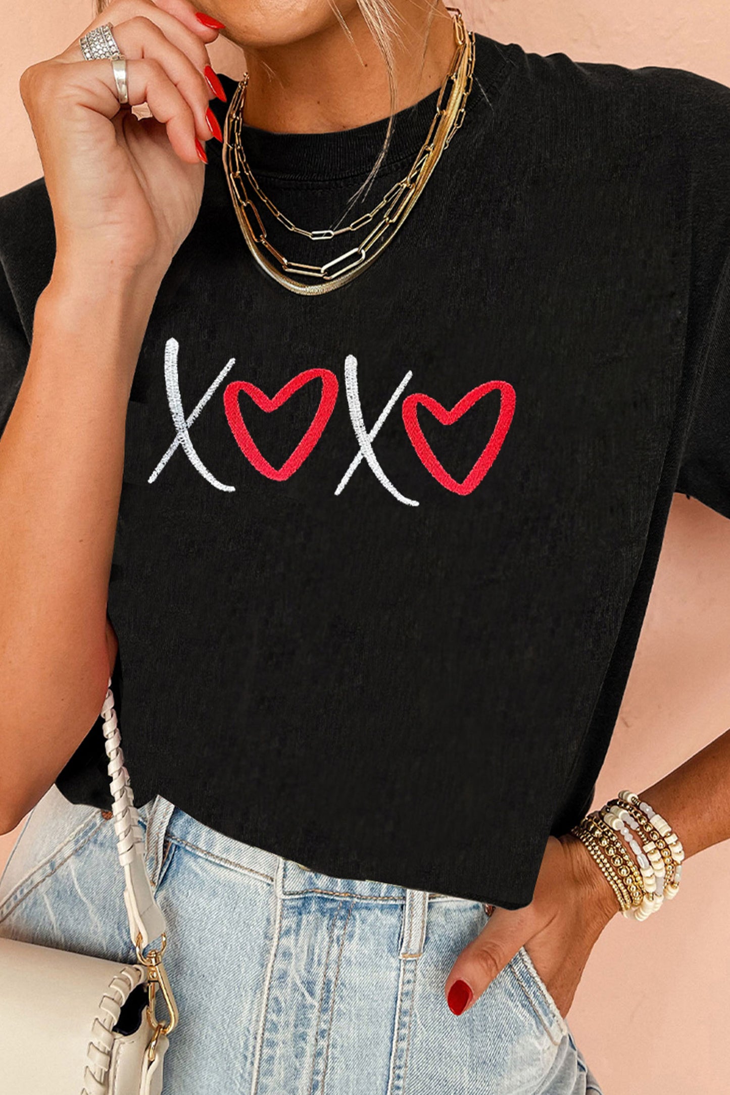 Black Xoxo Valentines Heart Embroidered Casual Graphic Tee-Graphic Tees-[Adult]-[Female]-2022 Online Blue Zone Planet
